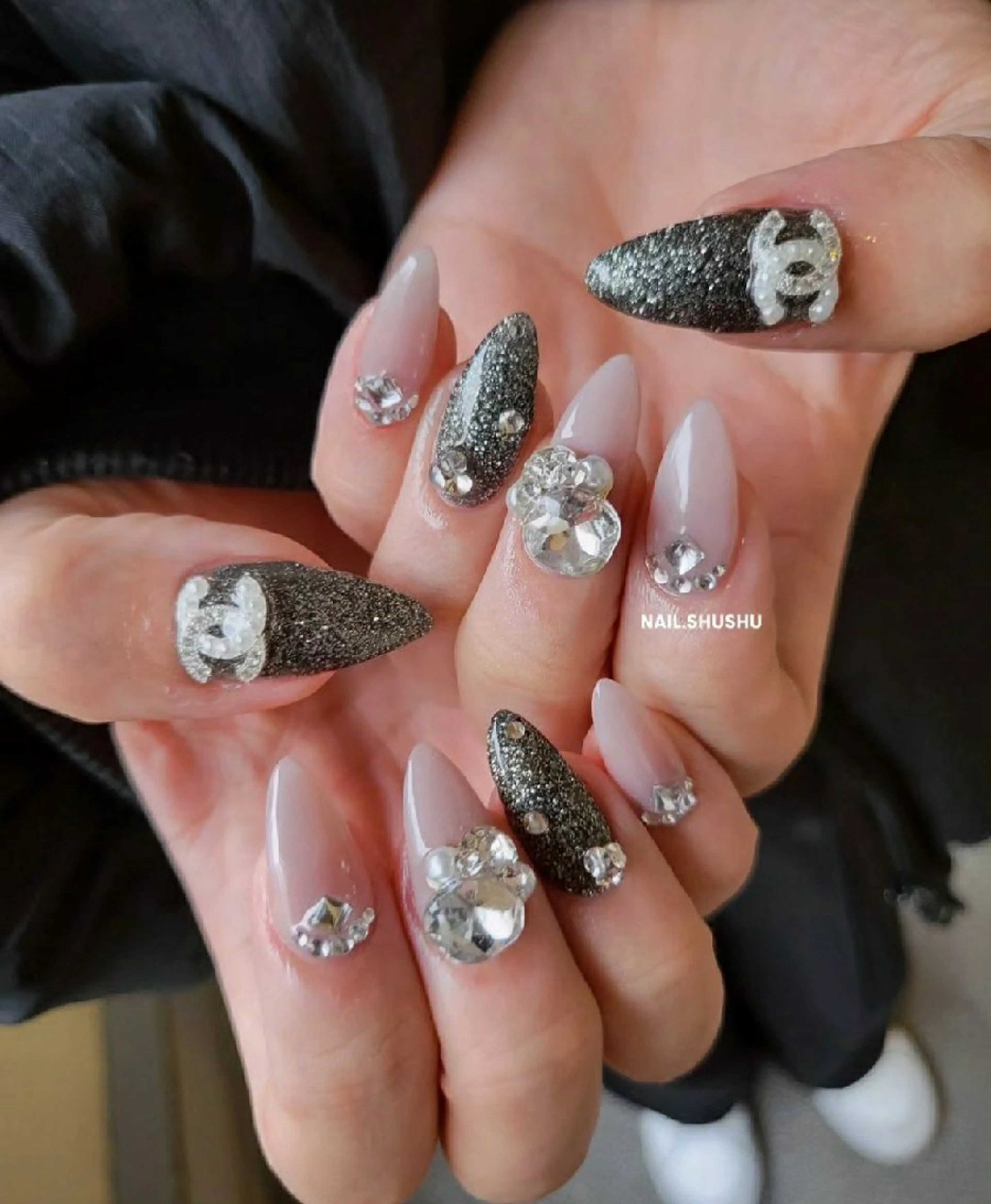 ネイル 持ち込み ニュアンスネイル ワンカラーネイル シンプルネイル 春ネイル ハンドネイル 3dパーツ/流行り 👧shushu❤️のネイルデザイン