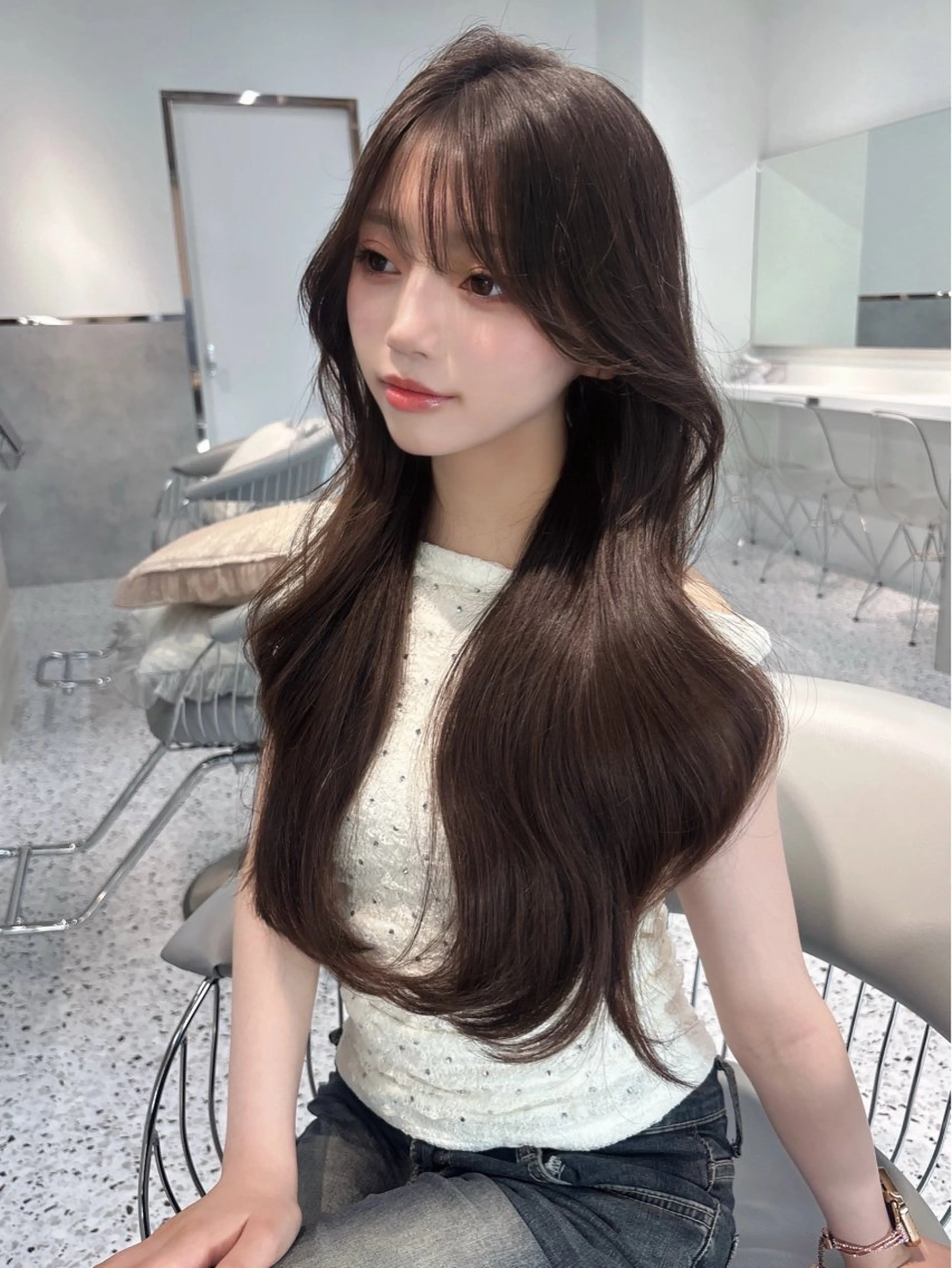 ミディアム カット ヘアカラー rina／ベージュ ワンホン/韓国ヘアのヘアスタイル