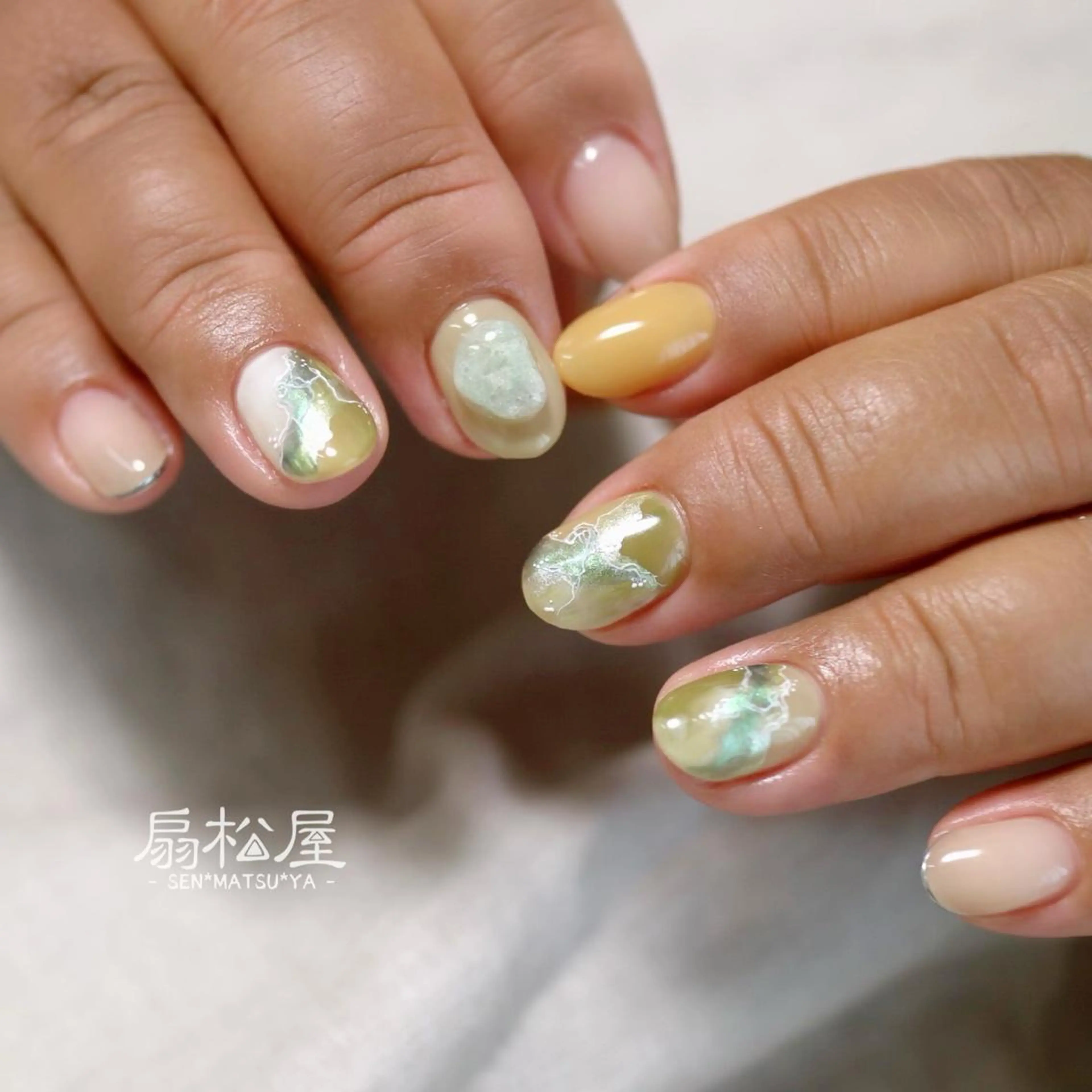 ネイル 扇松屋 marie.nのネイルデザイン