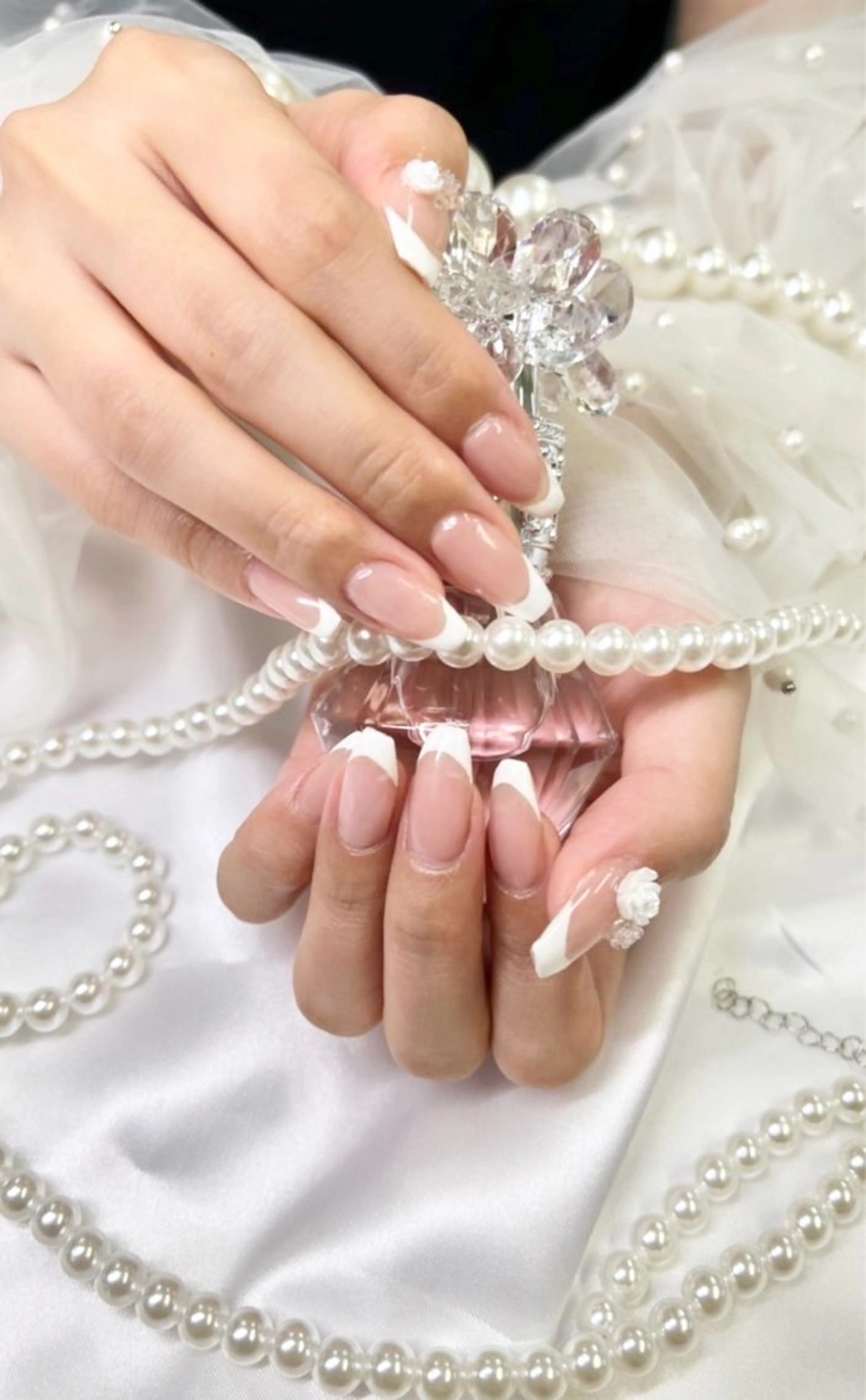 ネイル アートネイル フットネイル ジェルネイル ハート パラジェル ハンドネイル クイーンズネイル銀座所属・Queeens nailのネイルデザイン