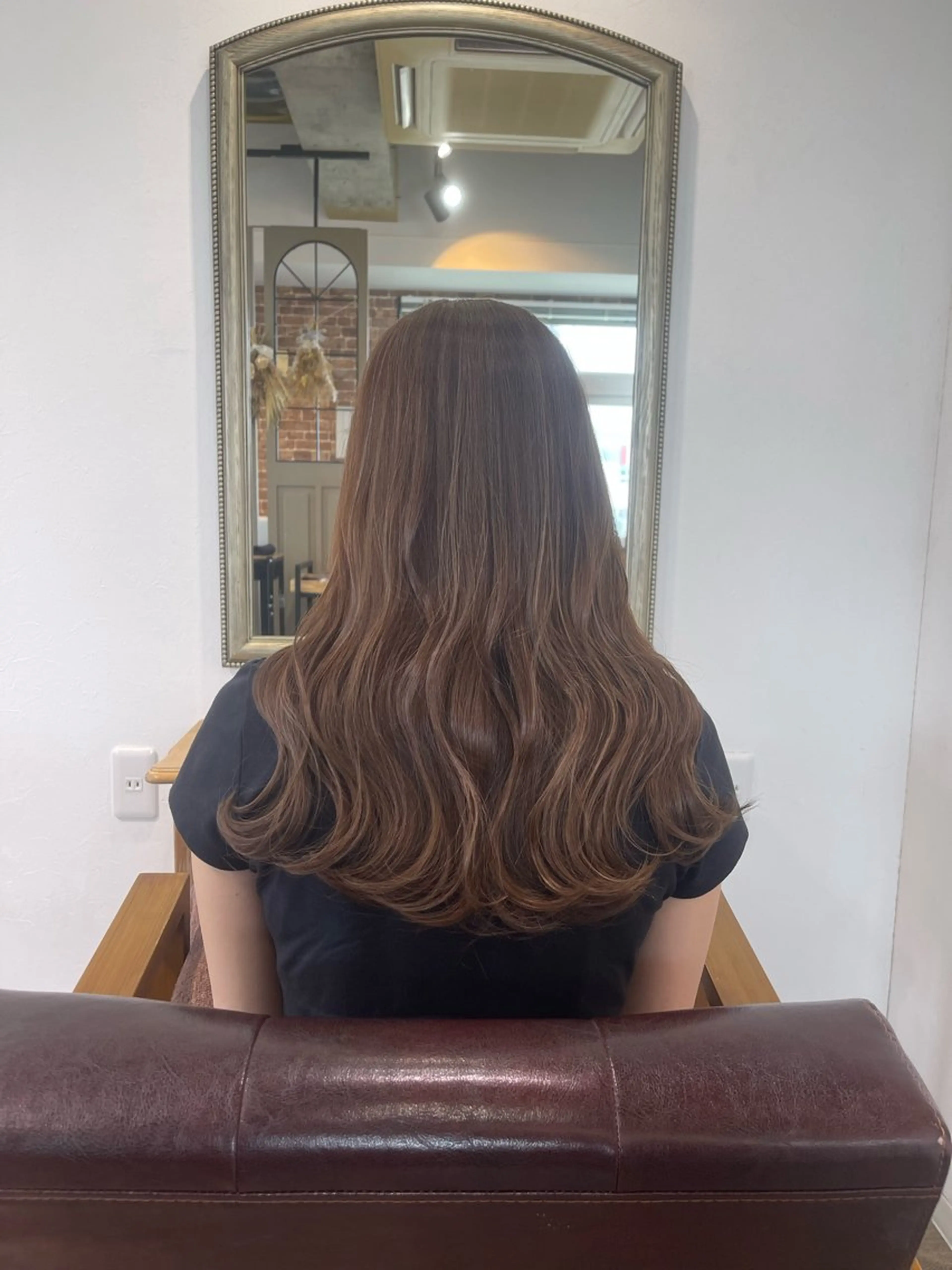 ロング カラー ヘアカラー トリートメント Felice Erikaのヘアスタイル