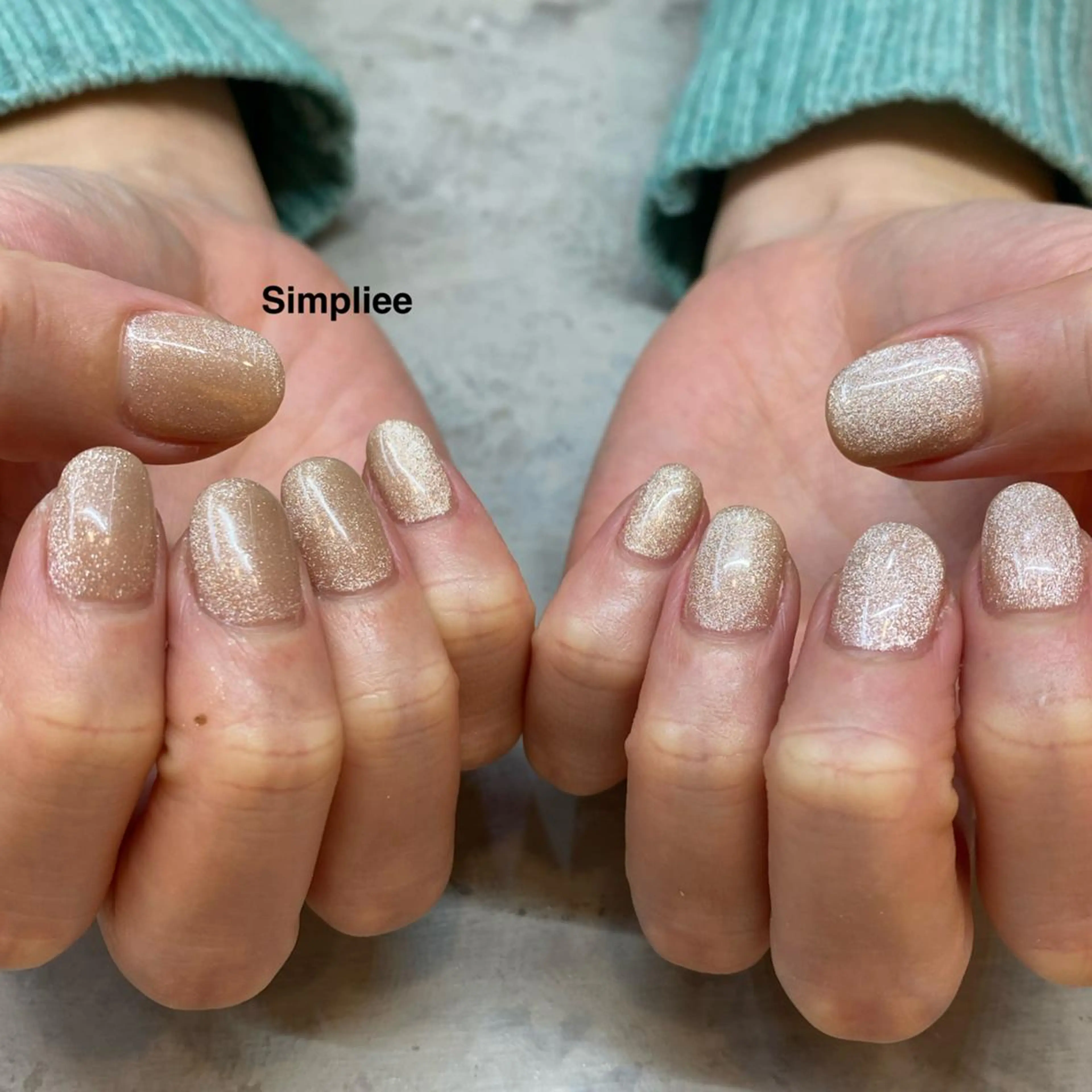 ネイル シンプリーワン 渋谷店🪄MOENAのネイルデザイン