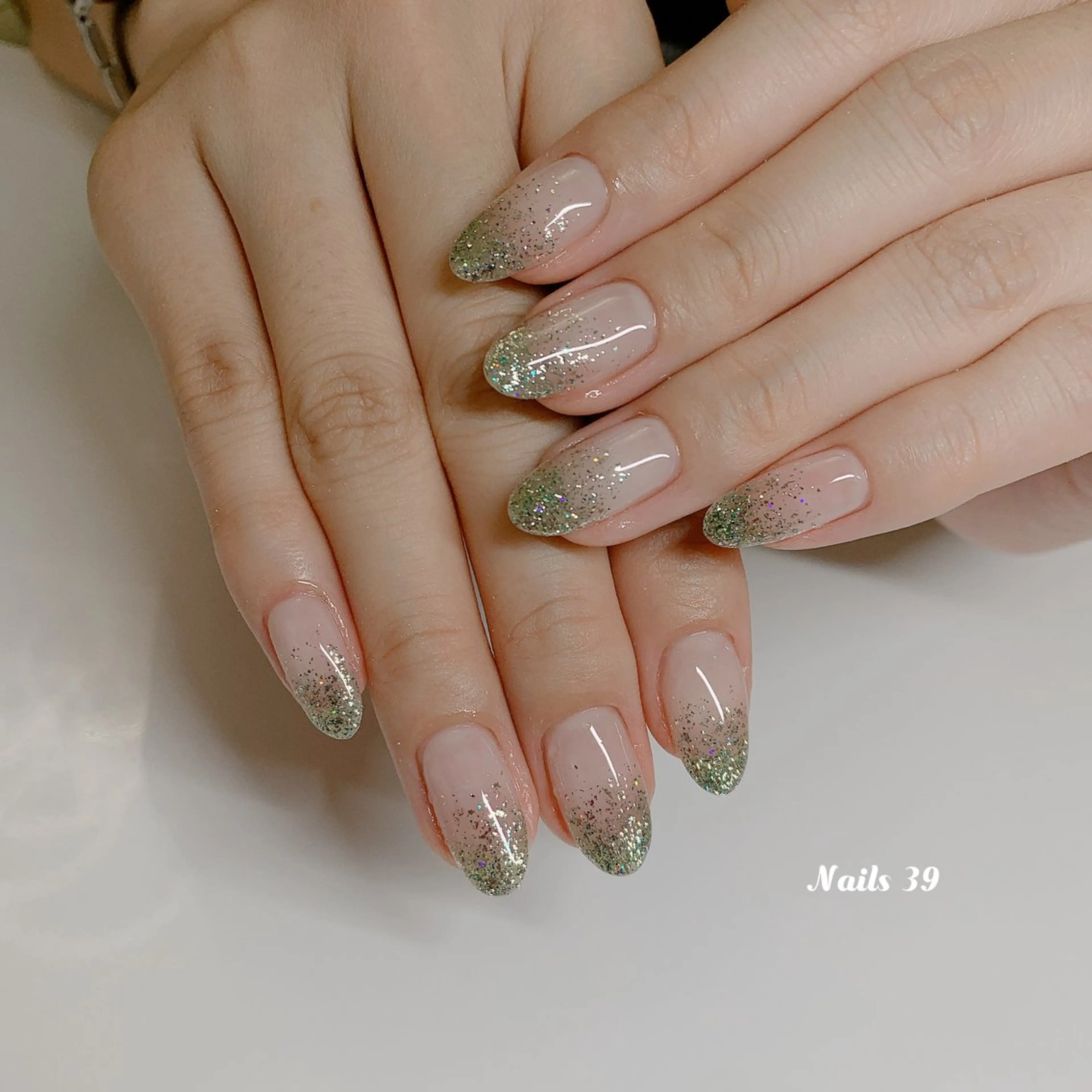 【初回オフ無料】 2-3色or ラメーグラデージョン ✨の写真