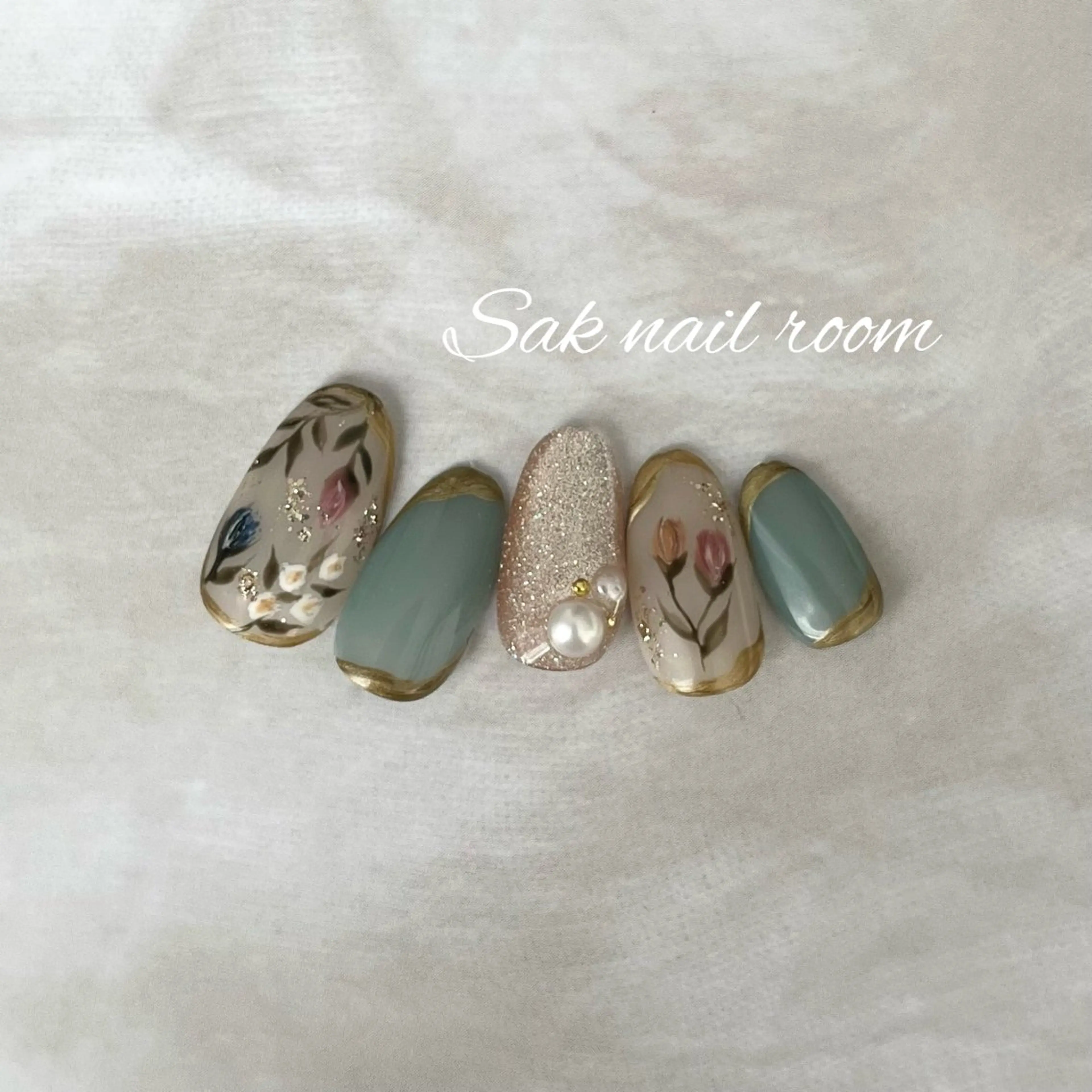 ネイル Sak nailroomのネイルデザイン