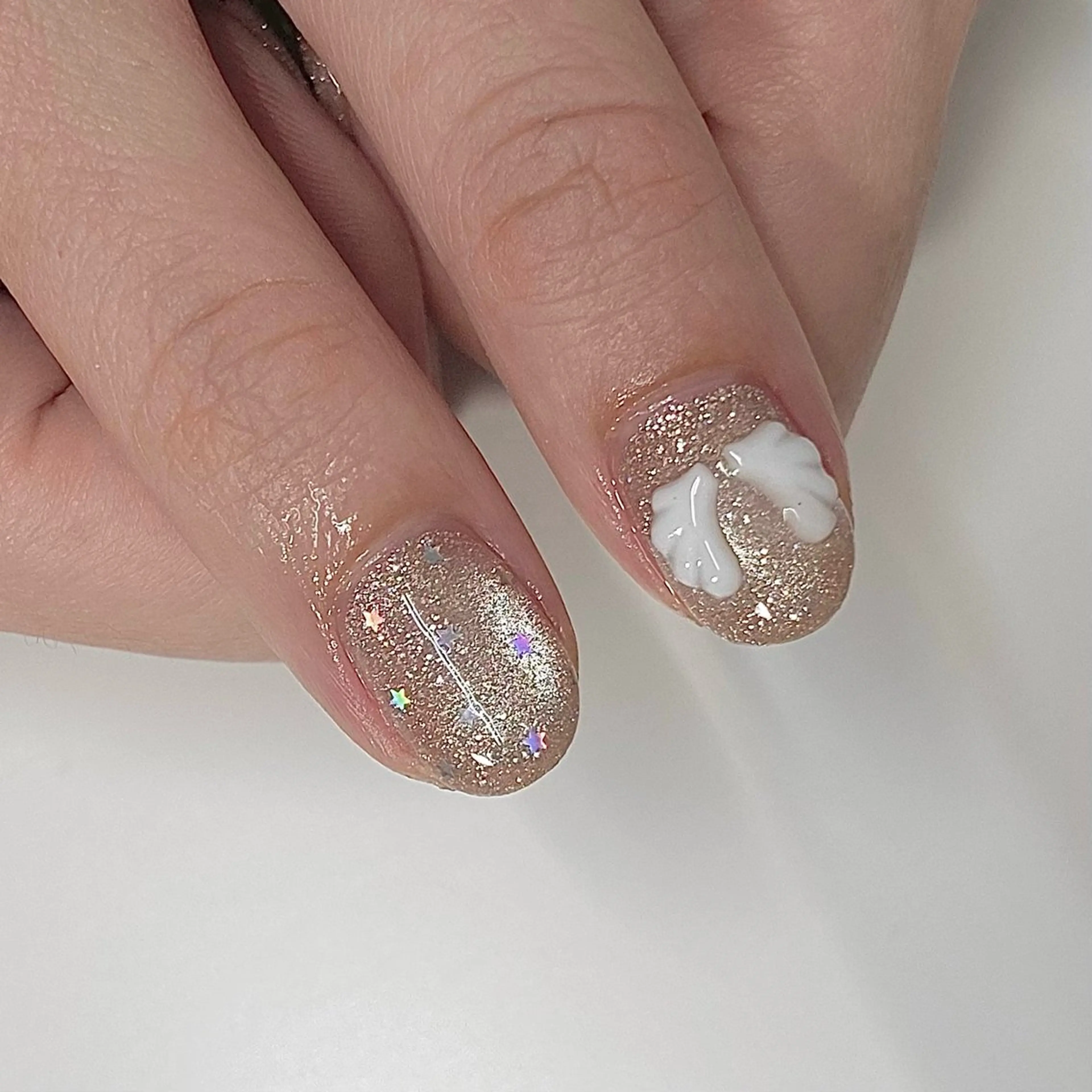 ネイル enu所属・mana 🎀のネイルデザイン