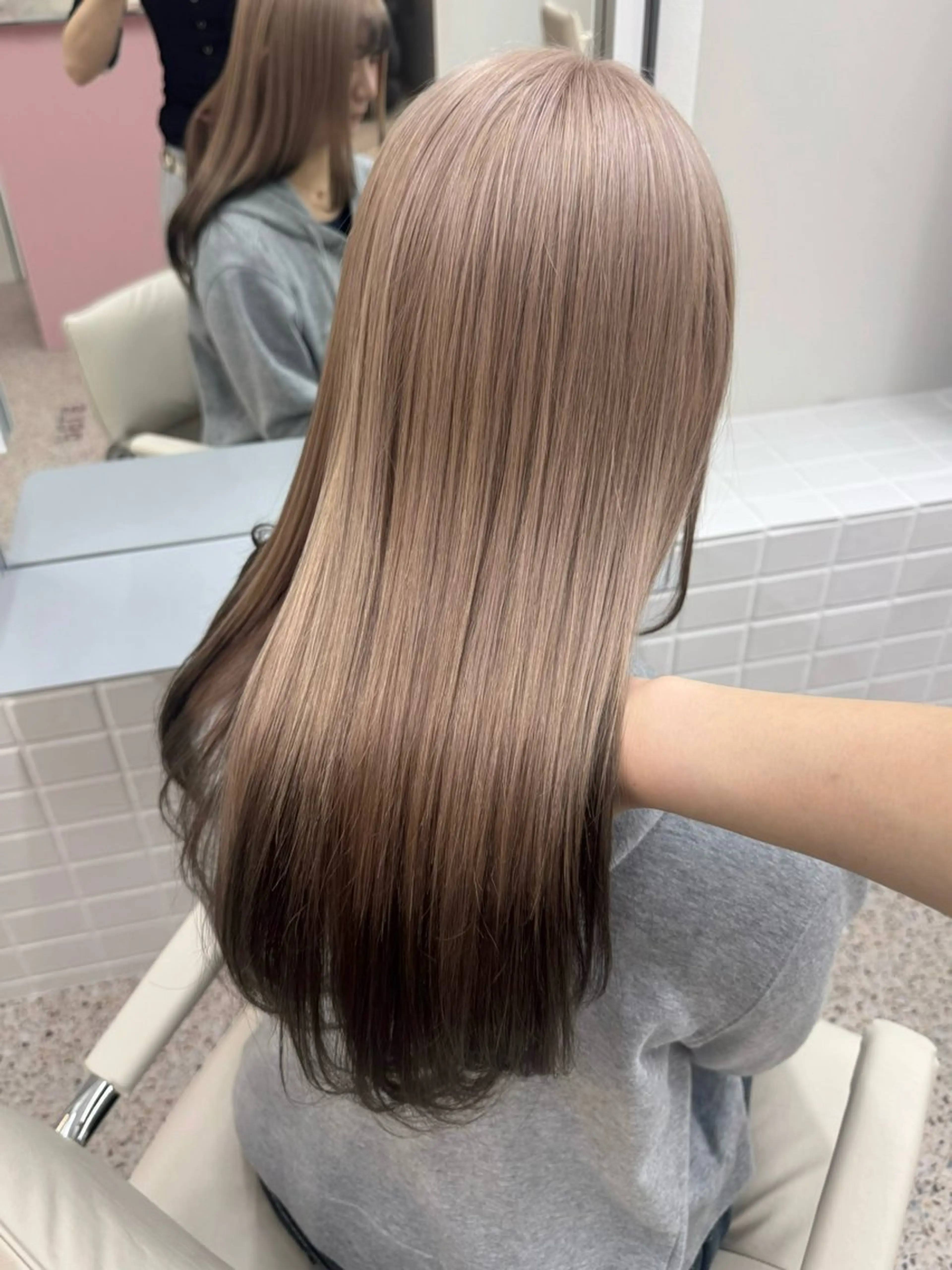 ロング カラー ヘアカラー PELE 梅田 ANNEX 大阪梅田茶屋町店 ダブルカラー/ブリーチ/ハイトーン【ペレ】所属・梅田/ハイトーン/ Juriのヘアスタイル