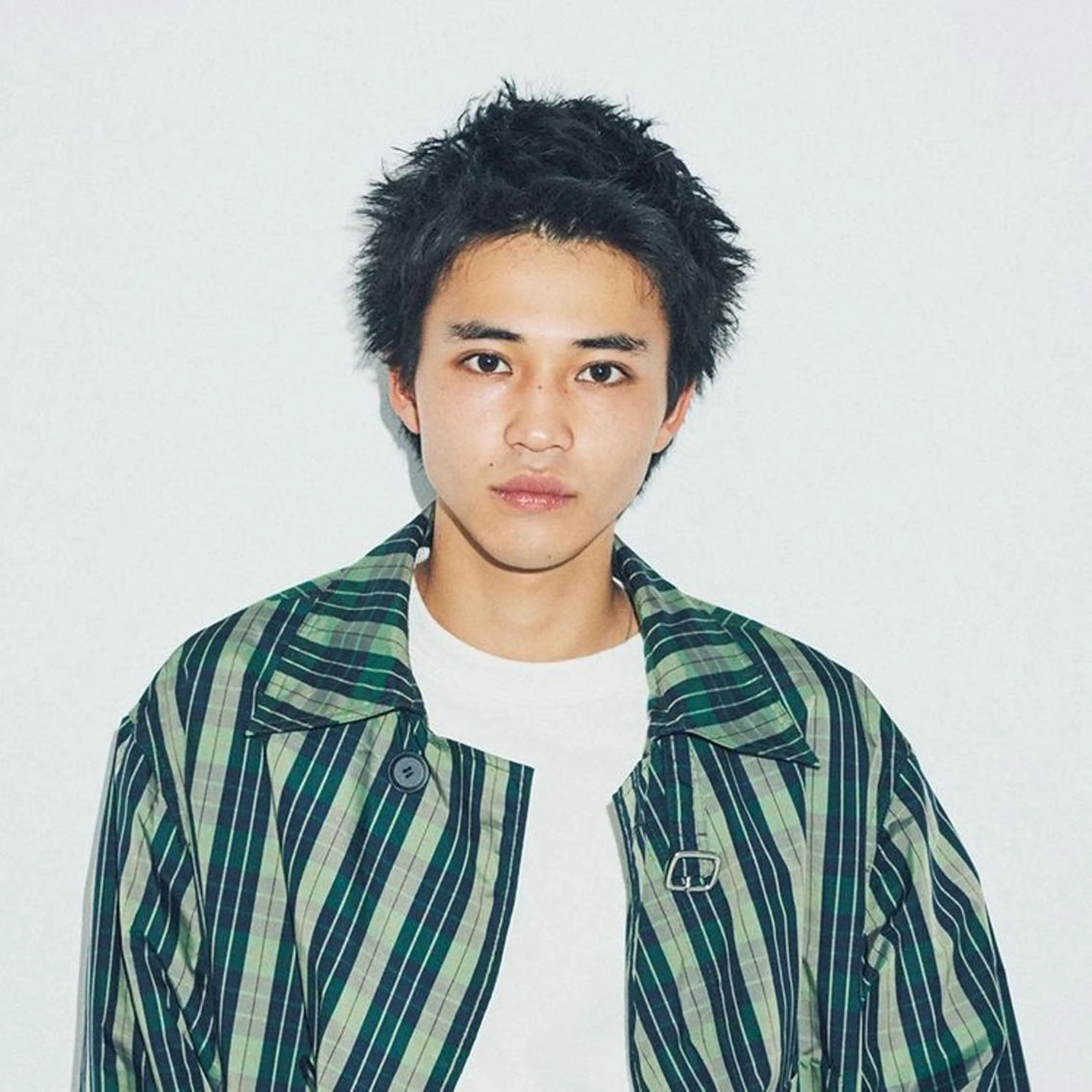 ショート メンズ カット トリートメント グランジヘア 無造作ヘアHYUGAのヘアスタイル