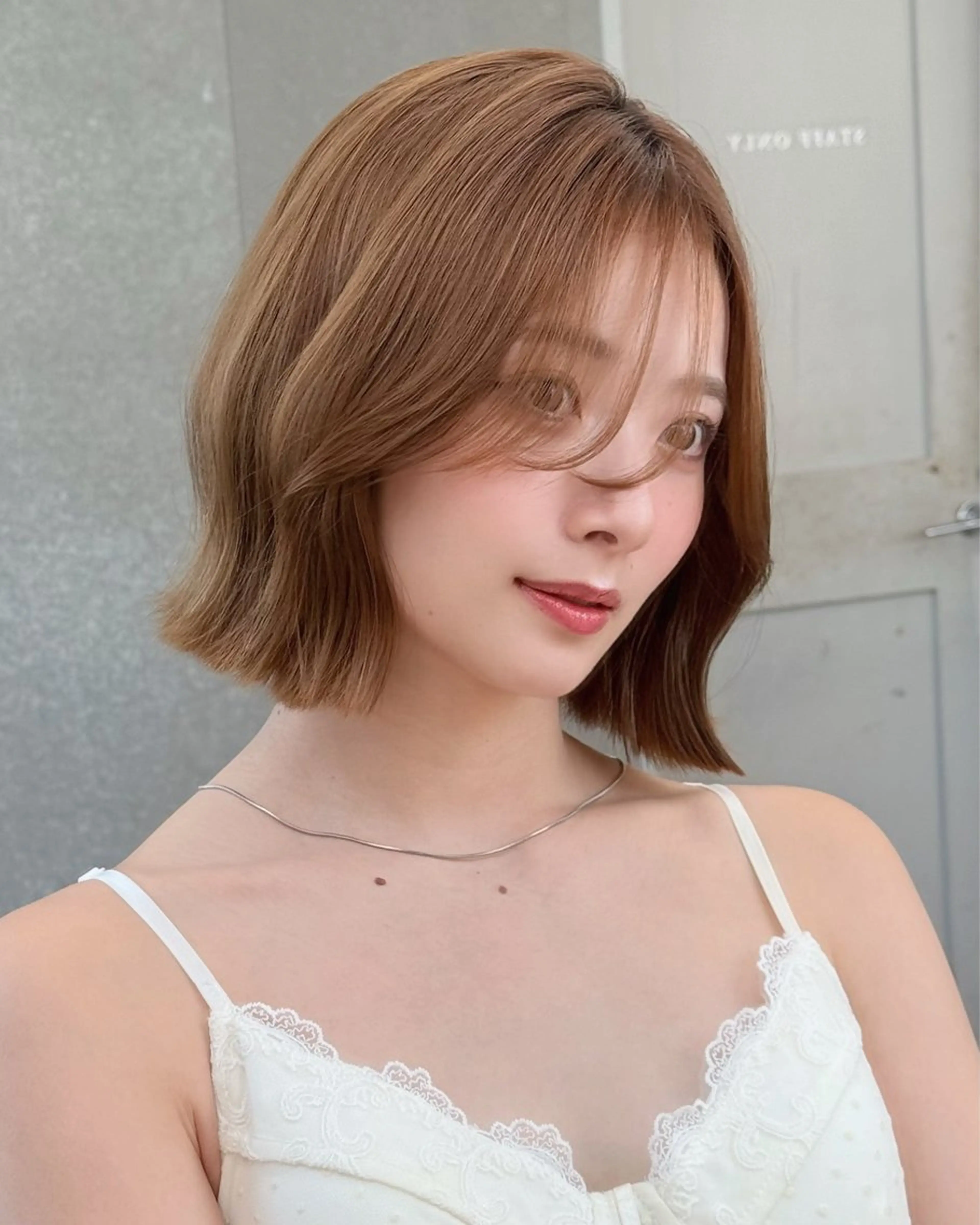 ショート カラー 木元 瑛✂︎ボブのヘアスタイル