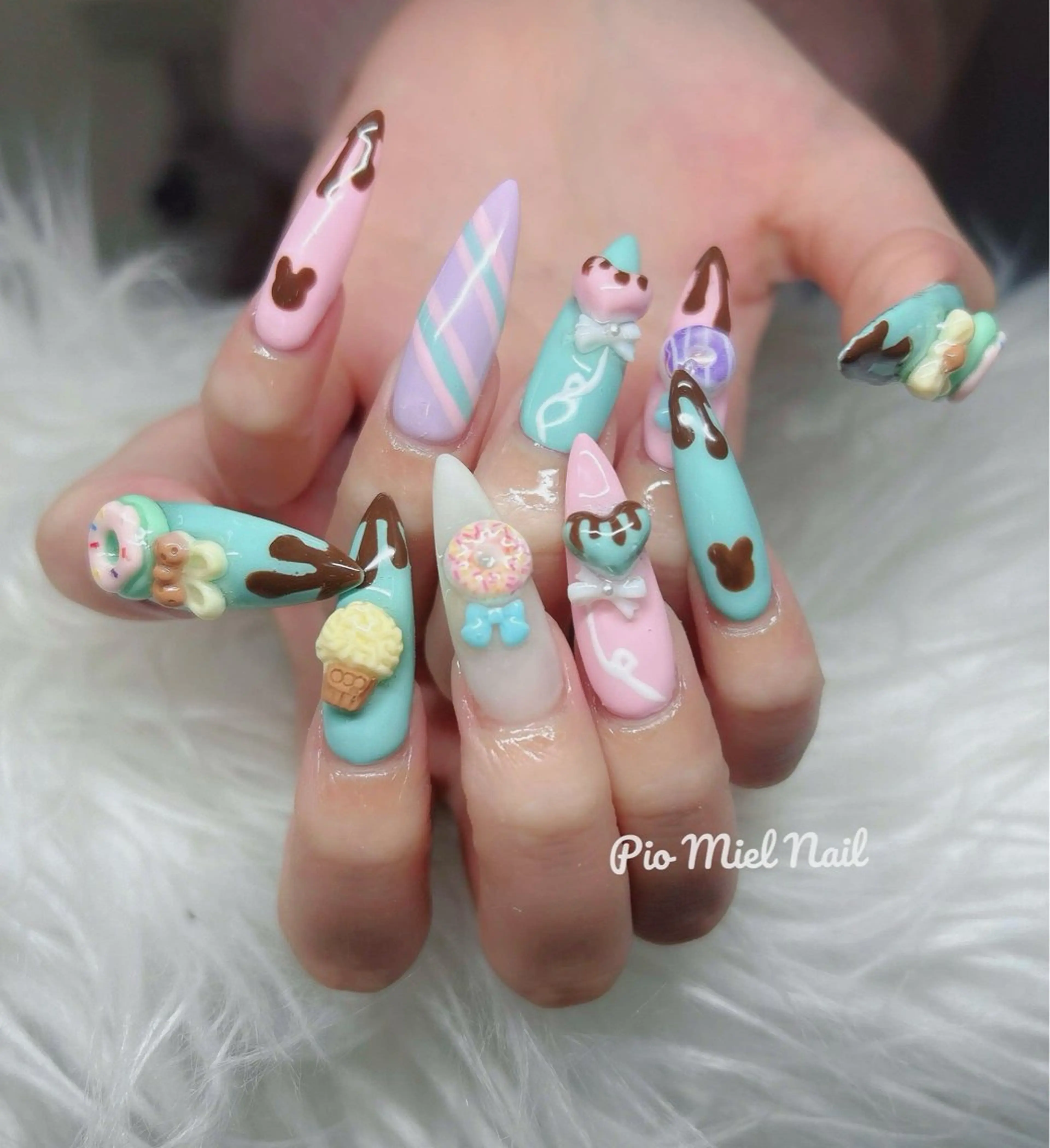 ネイル ハンドネイル momo 長さだしのネイルデザイン