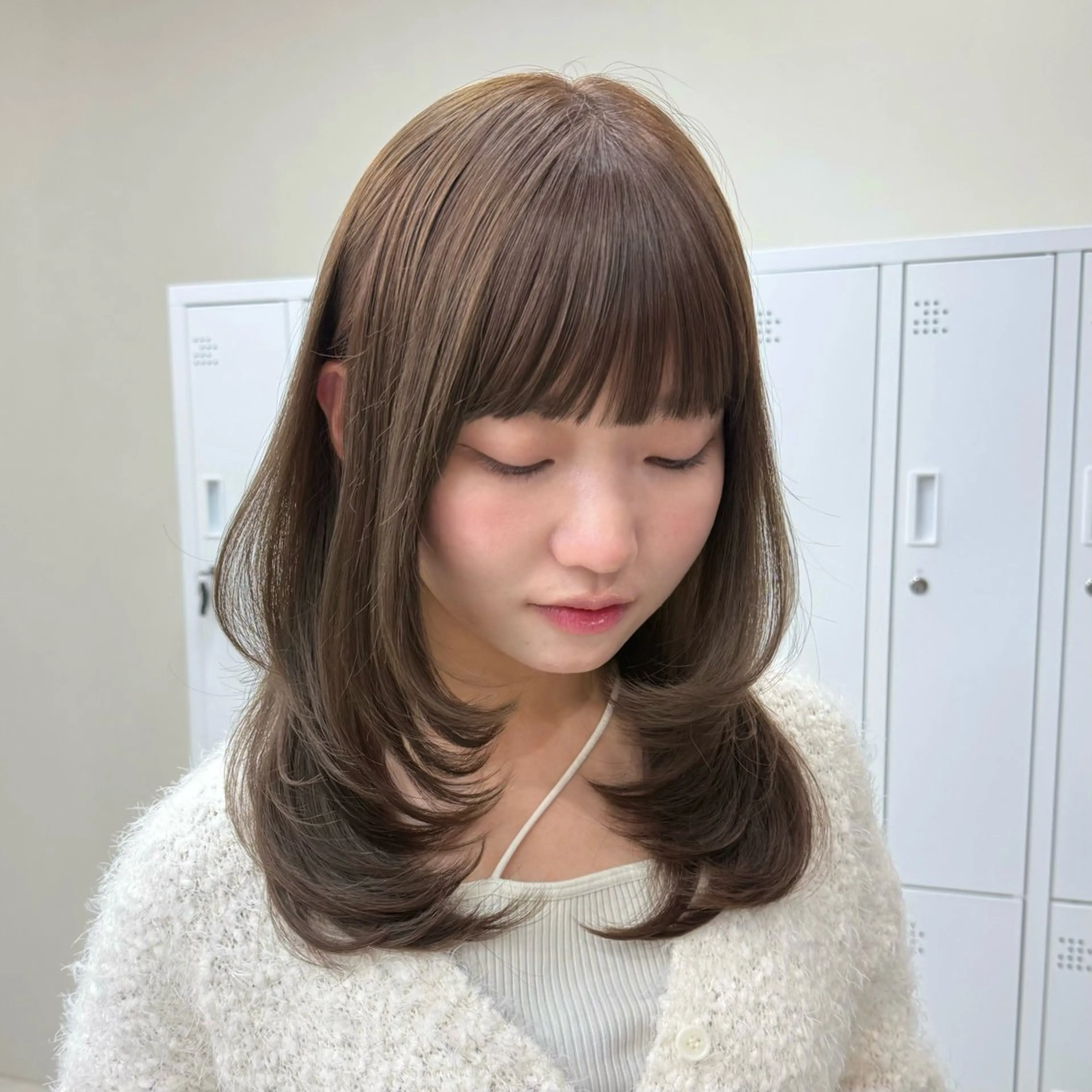 ミディアム レイヤーカット カット レイヤー/艶カラー /sora🌙✨️のヘアスタイル