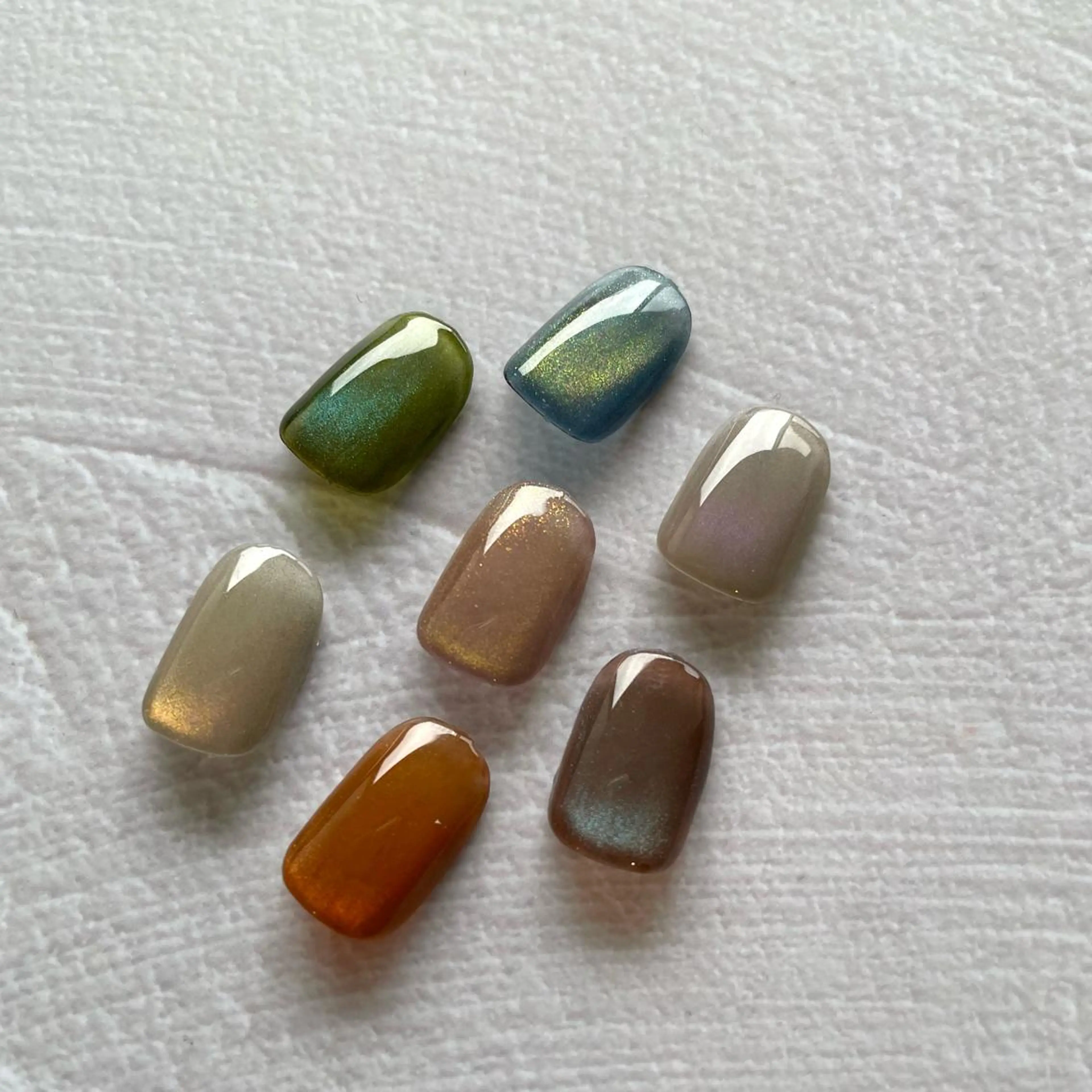 ネイル マグネットネイル ネイルチップ 丹(TAN.) akariのネイルデザイン