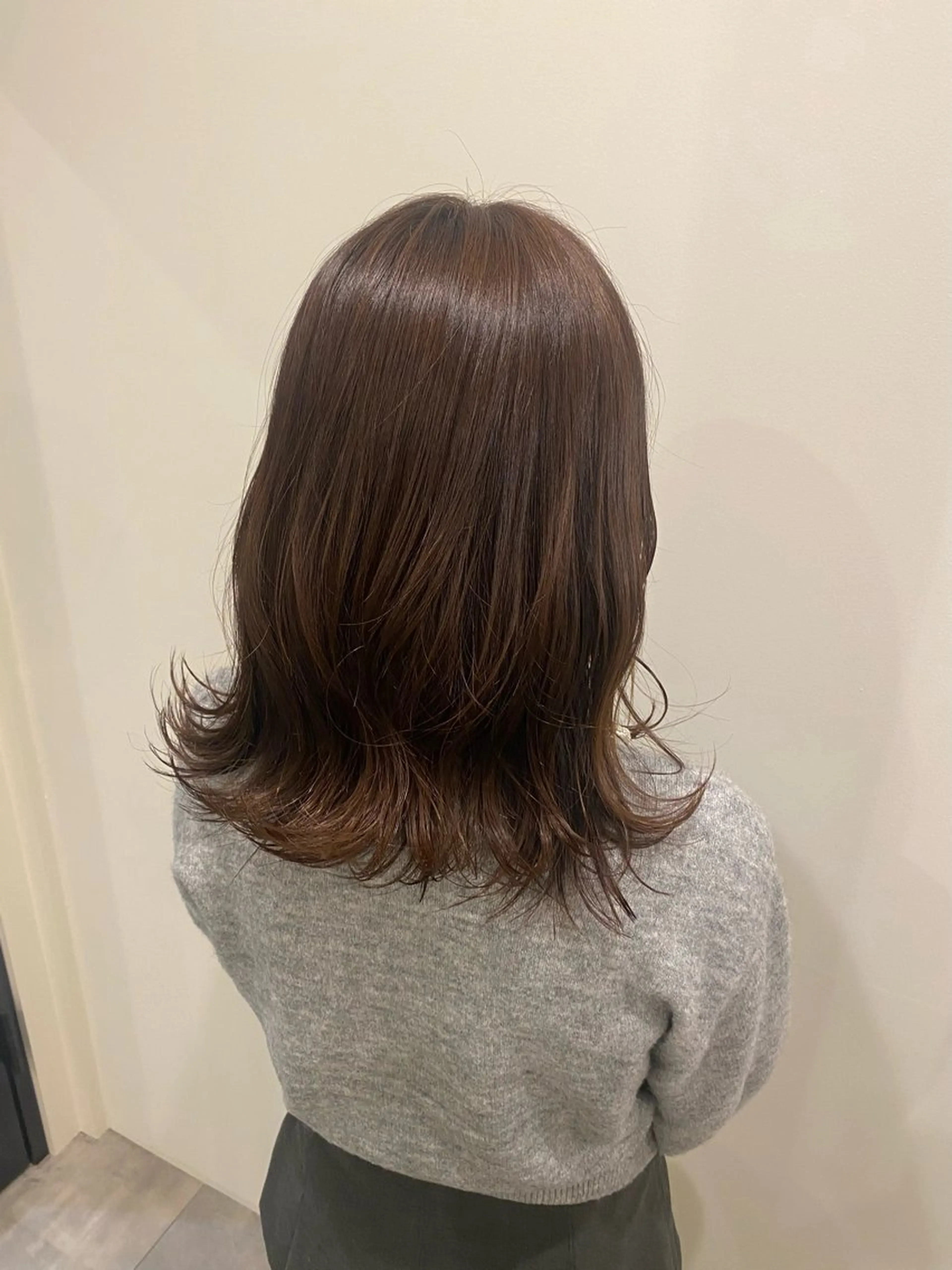 ミディアム カラー カット 🍑 モモカ🍑のヘアスタイル