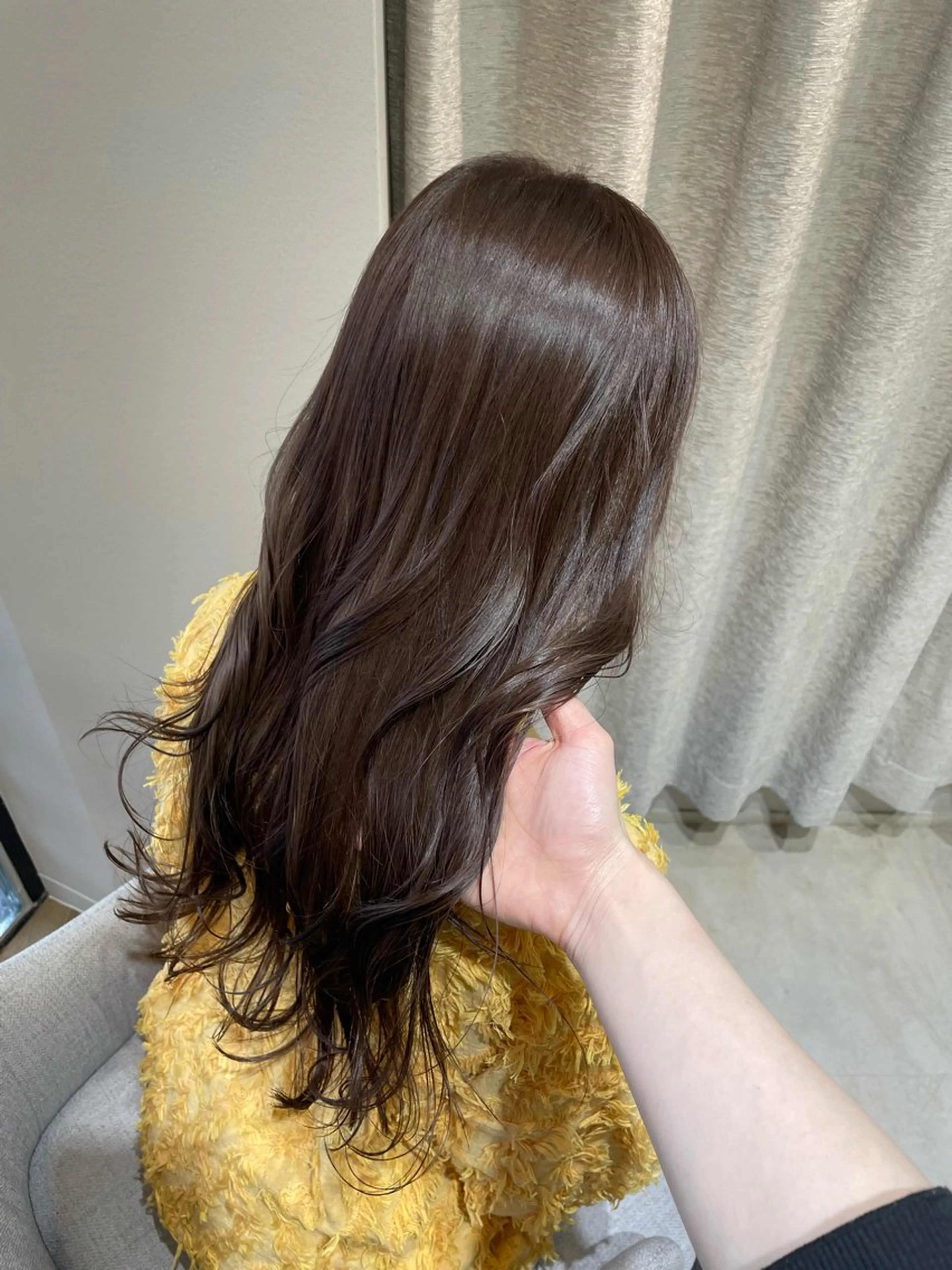 セミロング カラー カット ヘアカラー トリートメント ayano / 透明感・くすみカラーのヘアスタイル