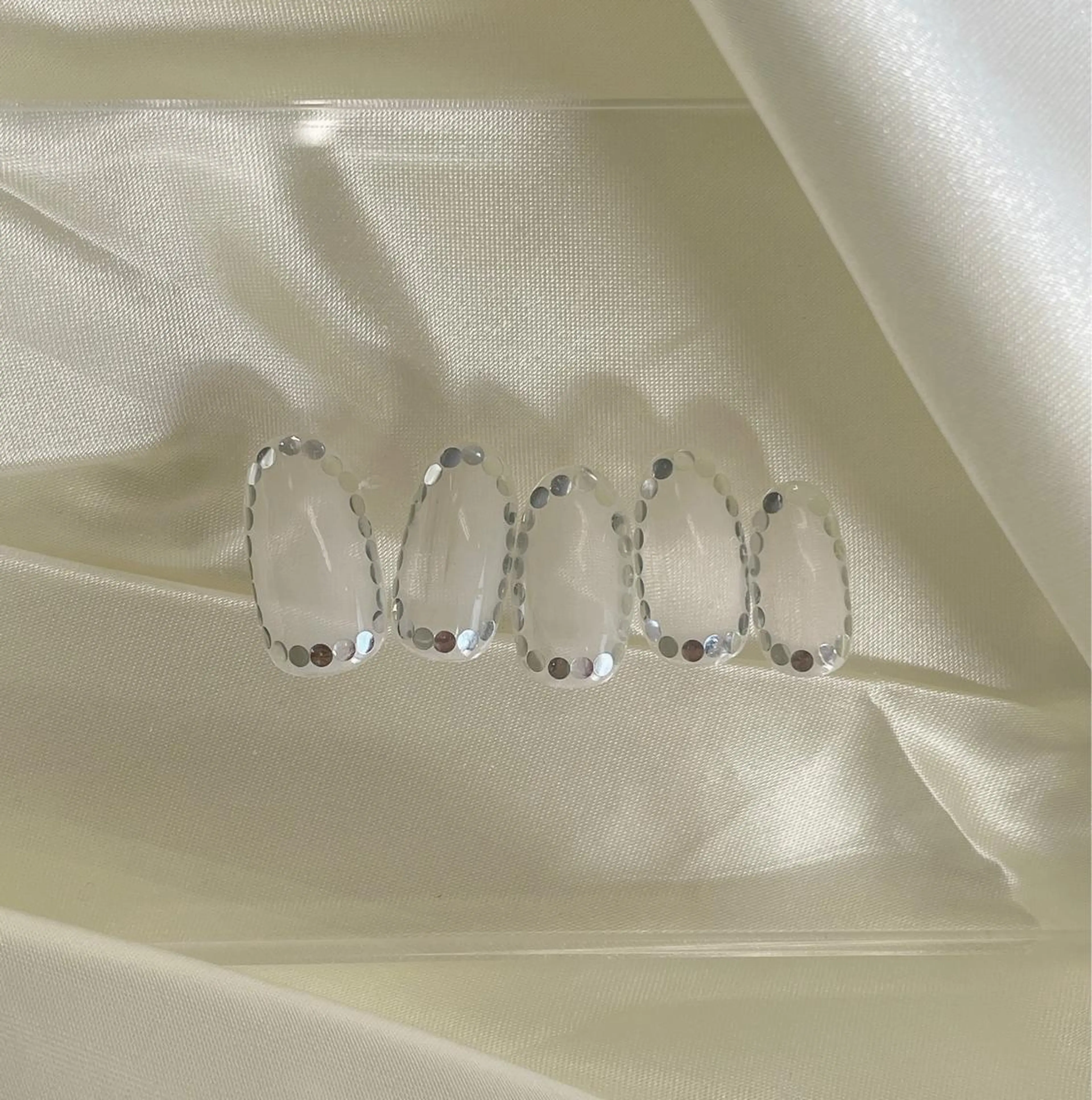 ネイル Me d'eau所属・Me d'eau Rinaのネイルデザイン