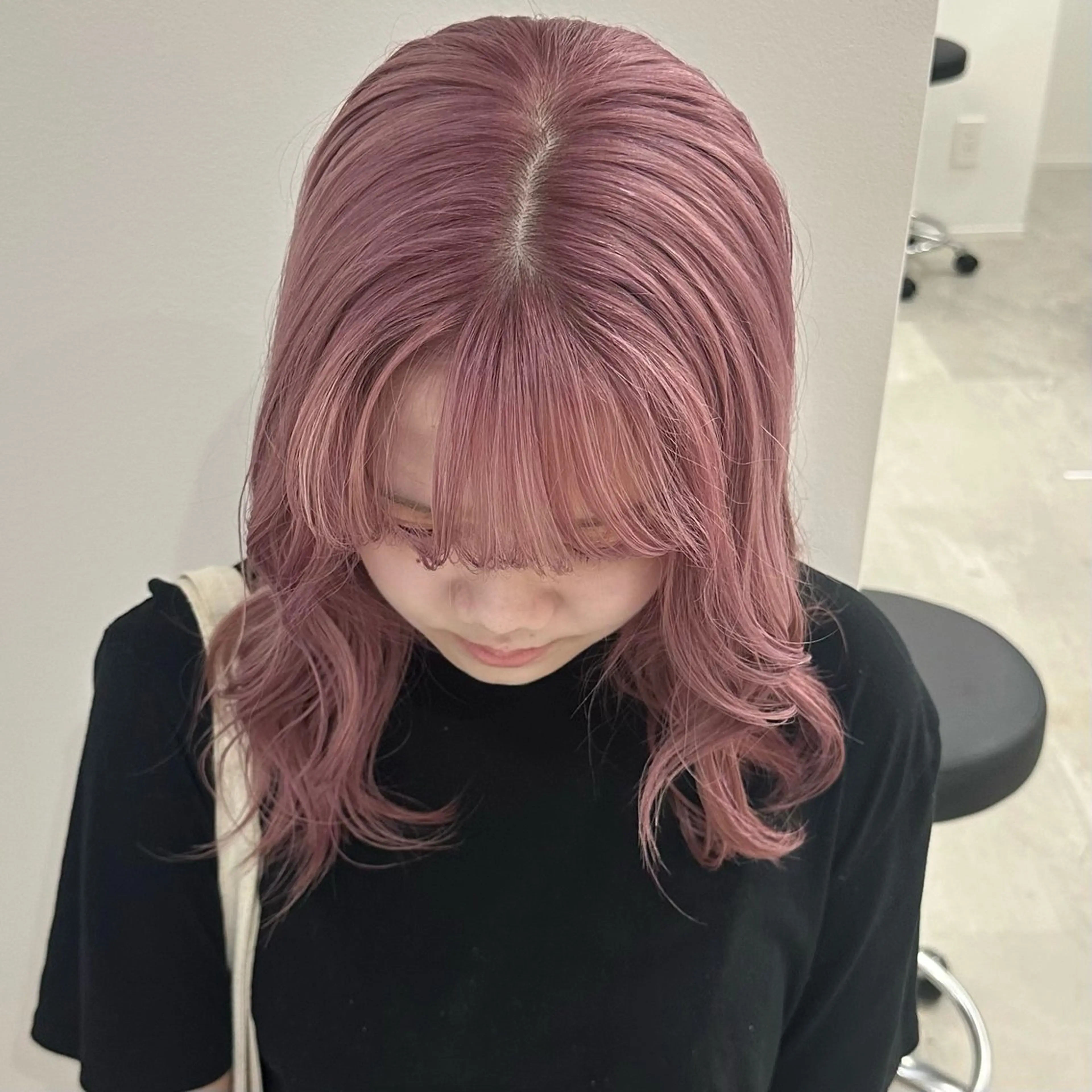 ミディアム カラー ヘアカラー トリートメント REAL 心斎橋所属・ブリーチ/ベージュ /ピンク🦋ナツミのヘアスタイル