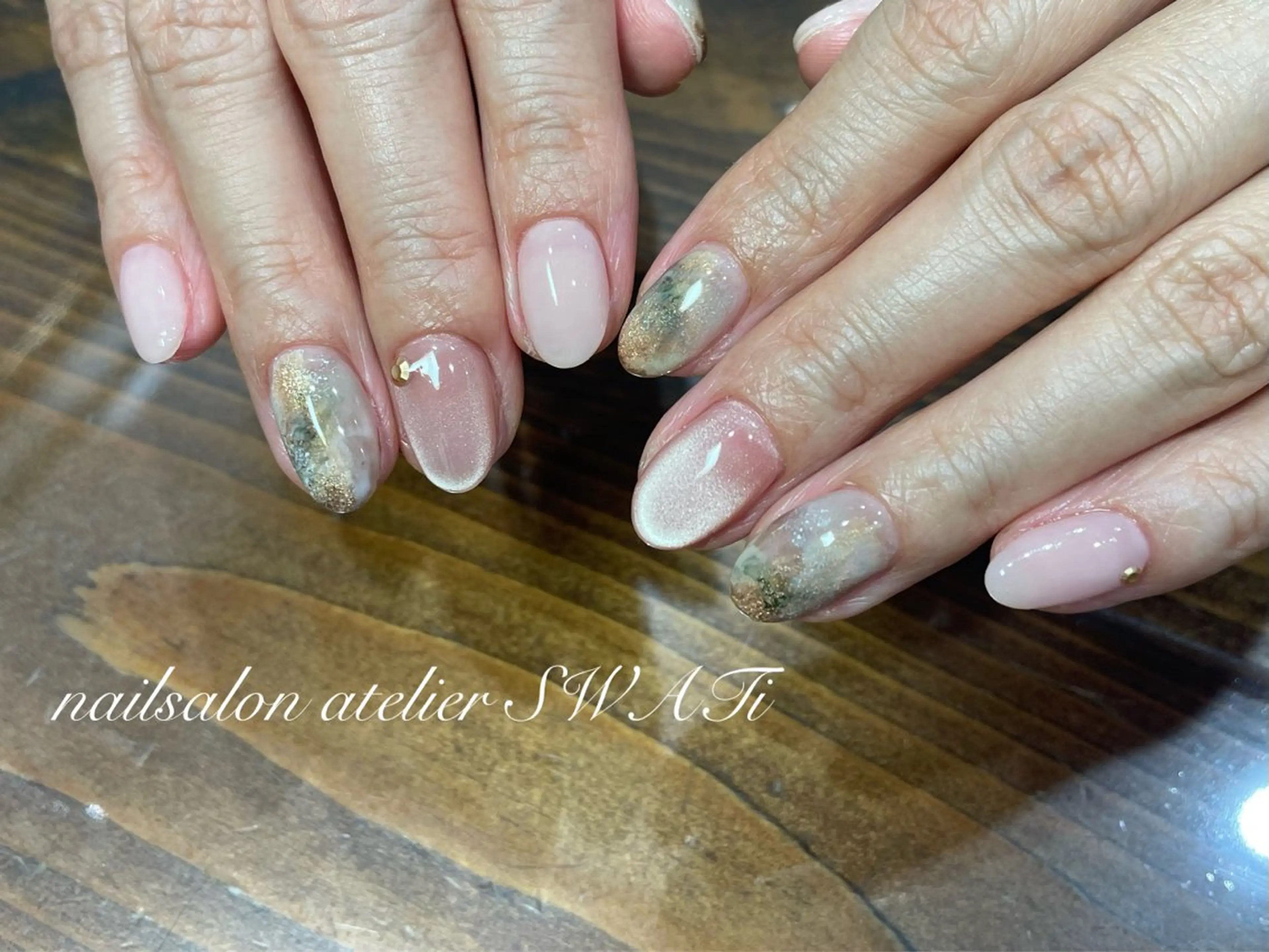 ネイル ヘアーサロン大野所属・nailsalon SWATiのネイルデザイン