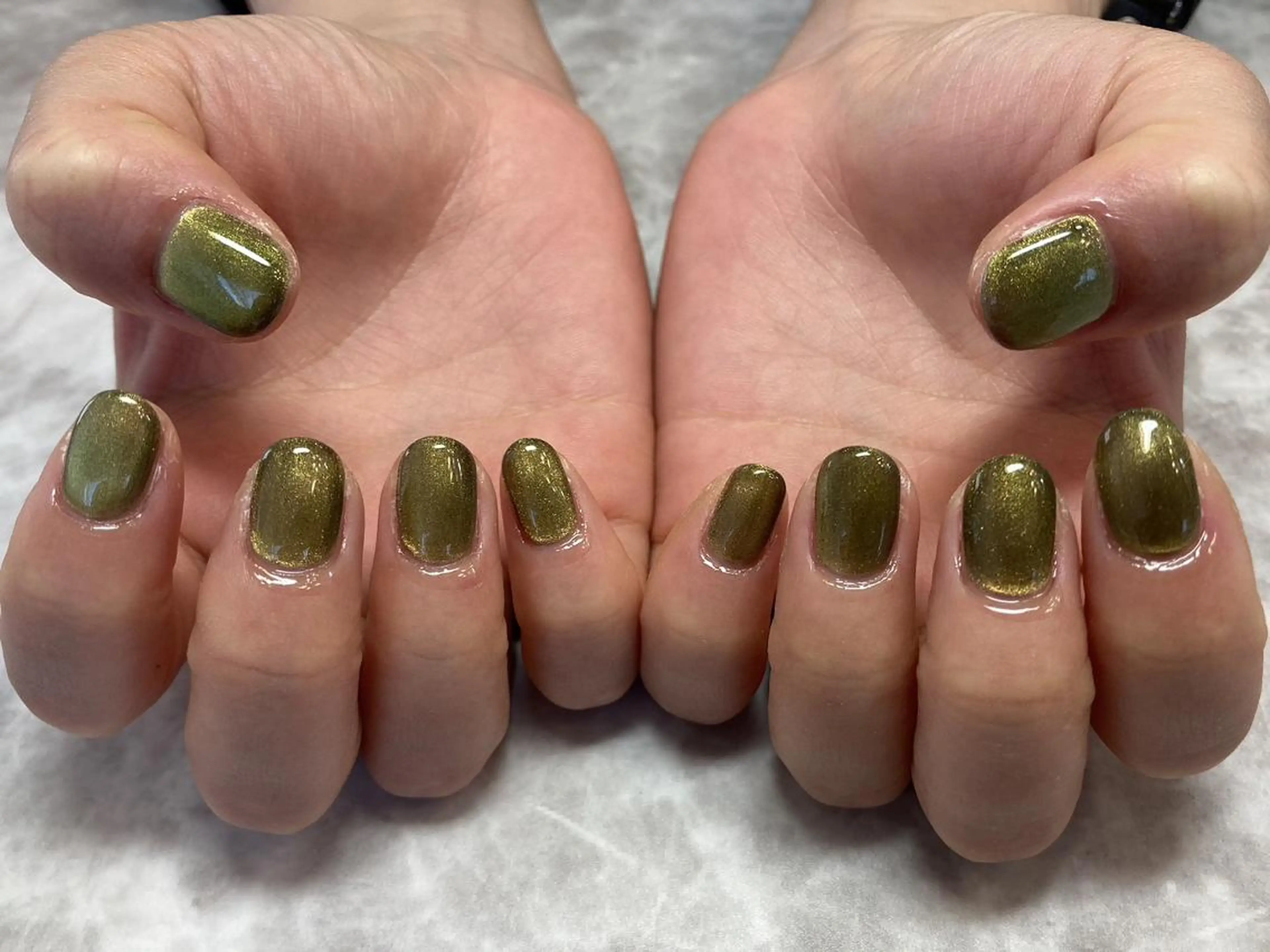 ネイル ネイルリボン 受付スタッフのネイルデザイン