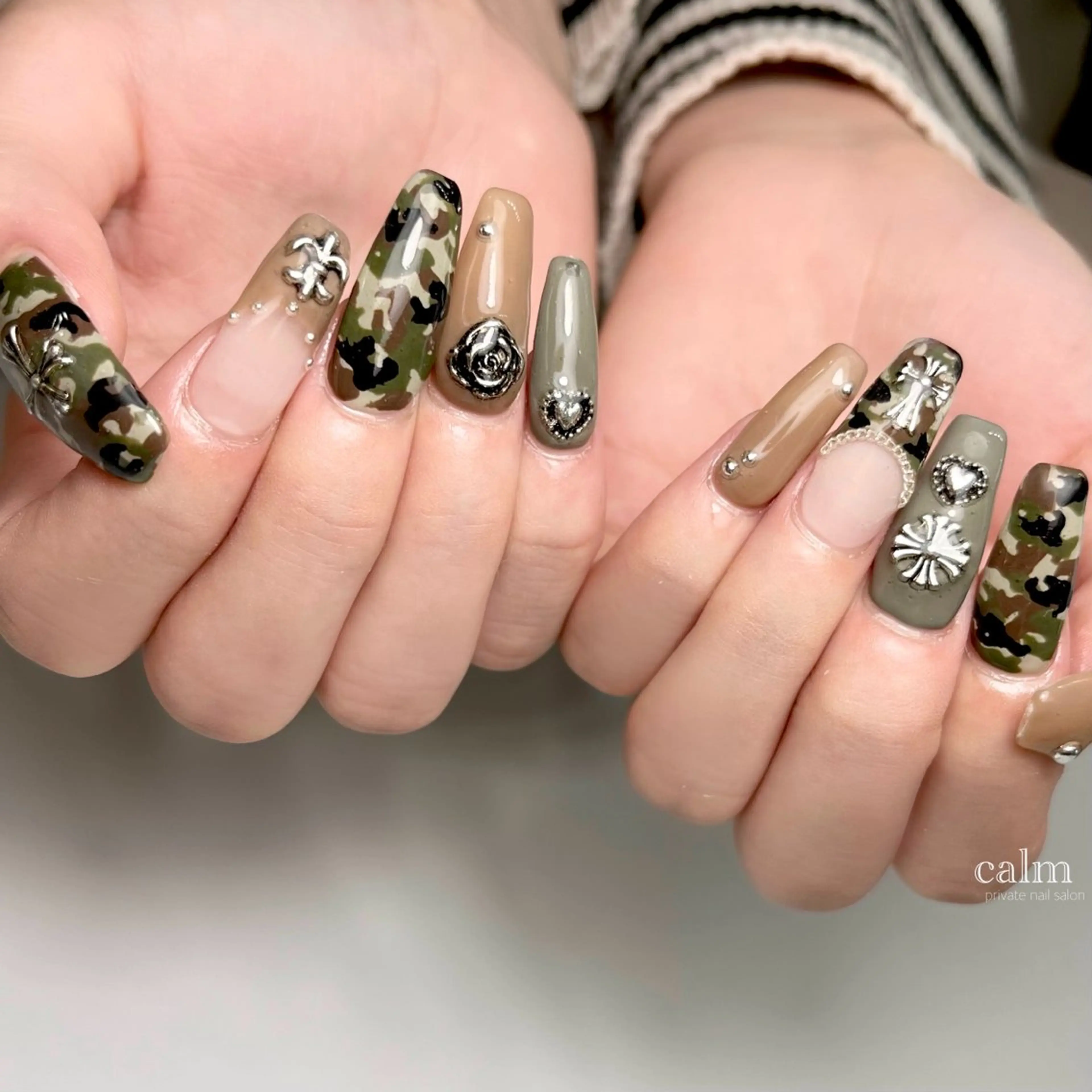 ネイル ハンドネイル calm 〔ｶｰﾑ〕のネイルデザイン