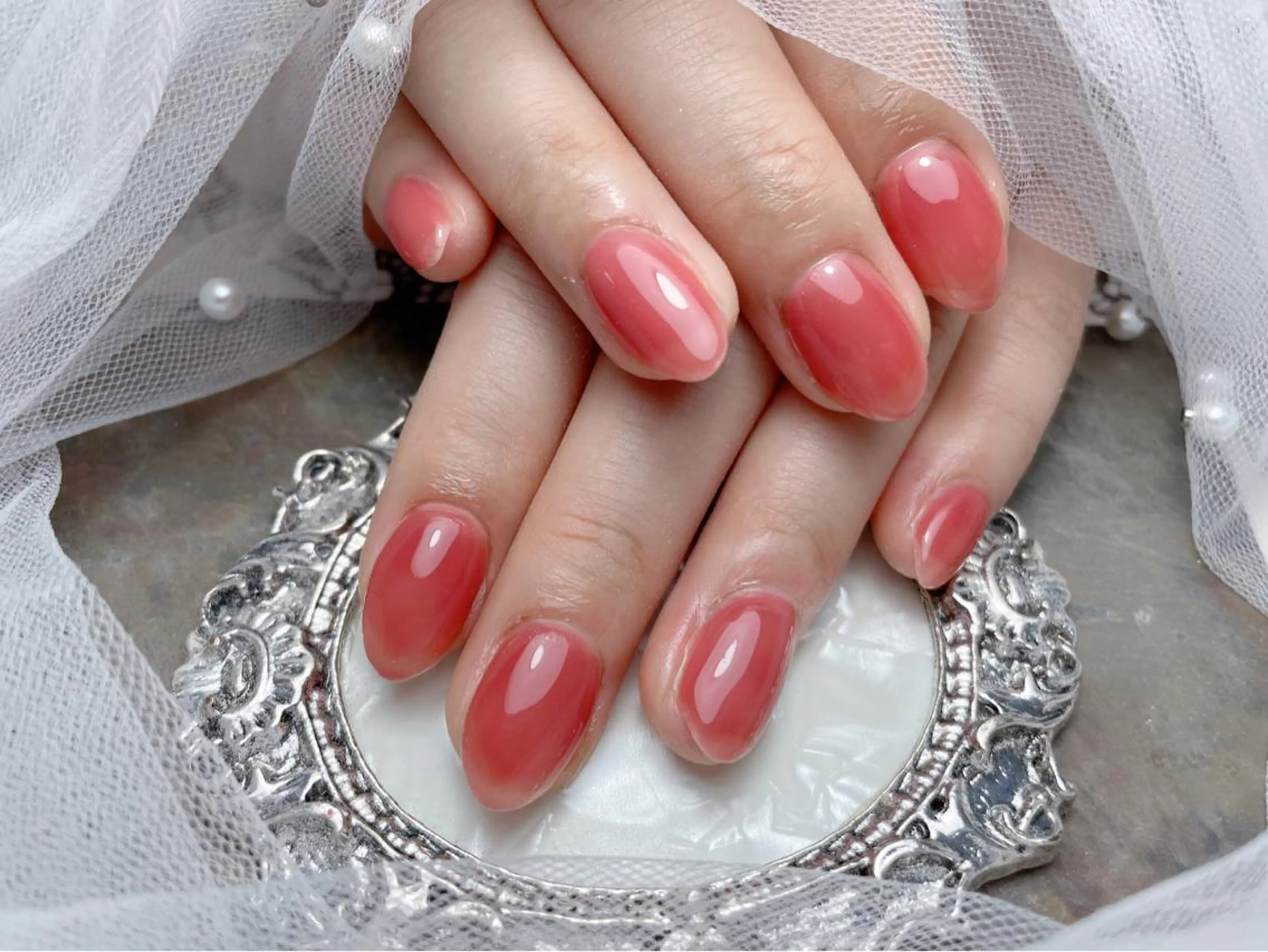 ネイル ハンドネイル マジックミラー所属・マジック ミラーのネイルデザイン