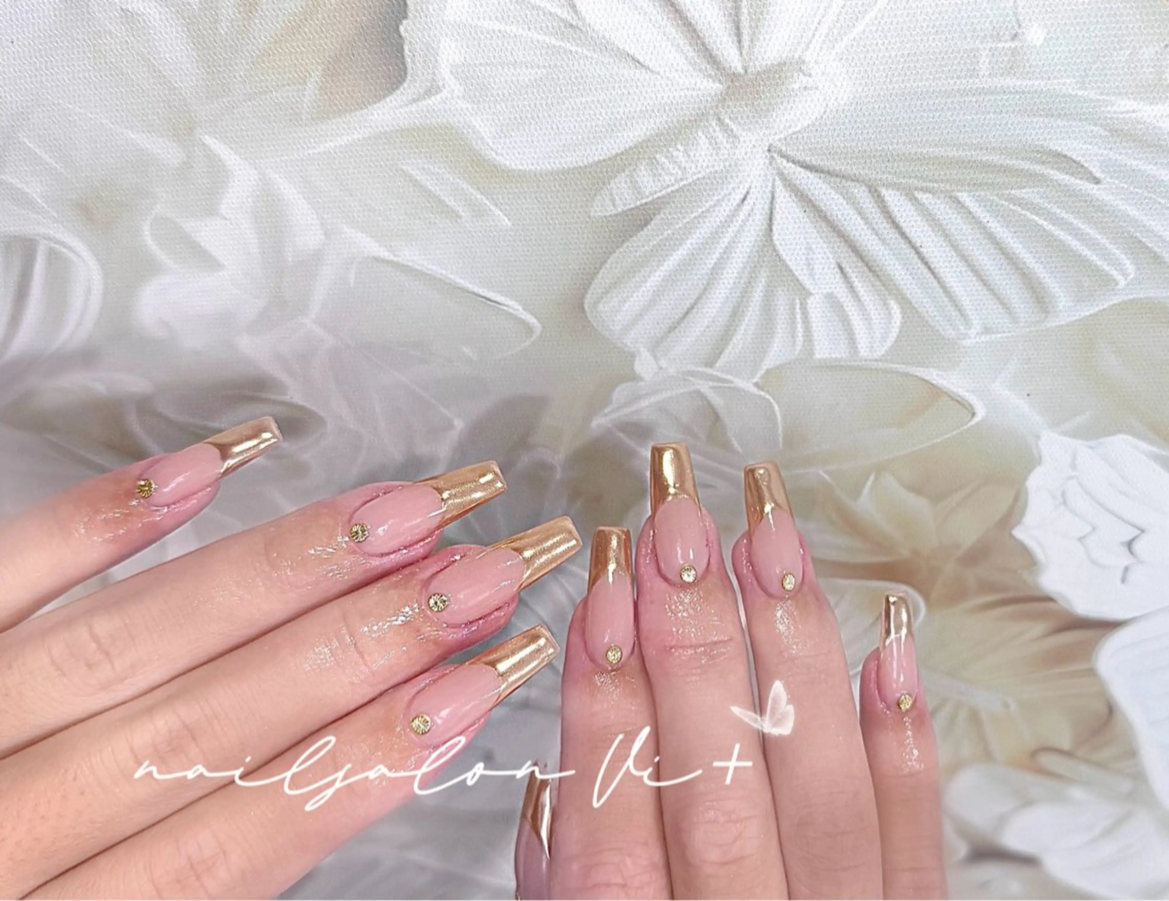 ネイル ハンドネイル ✨Nailsalon Vi+✨のネイルデザイン