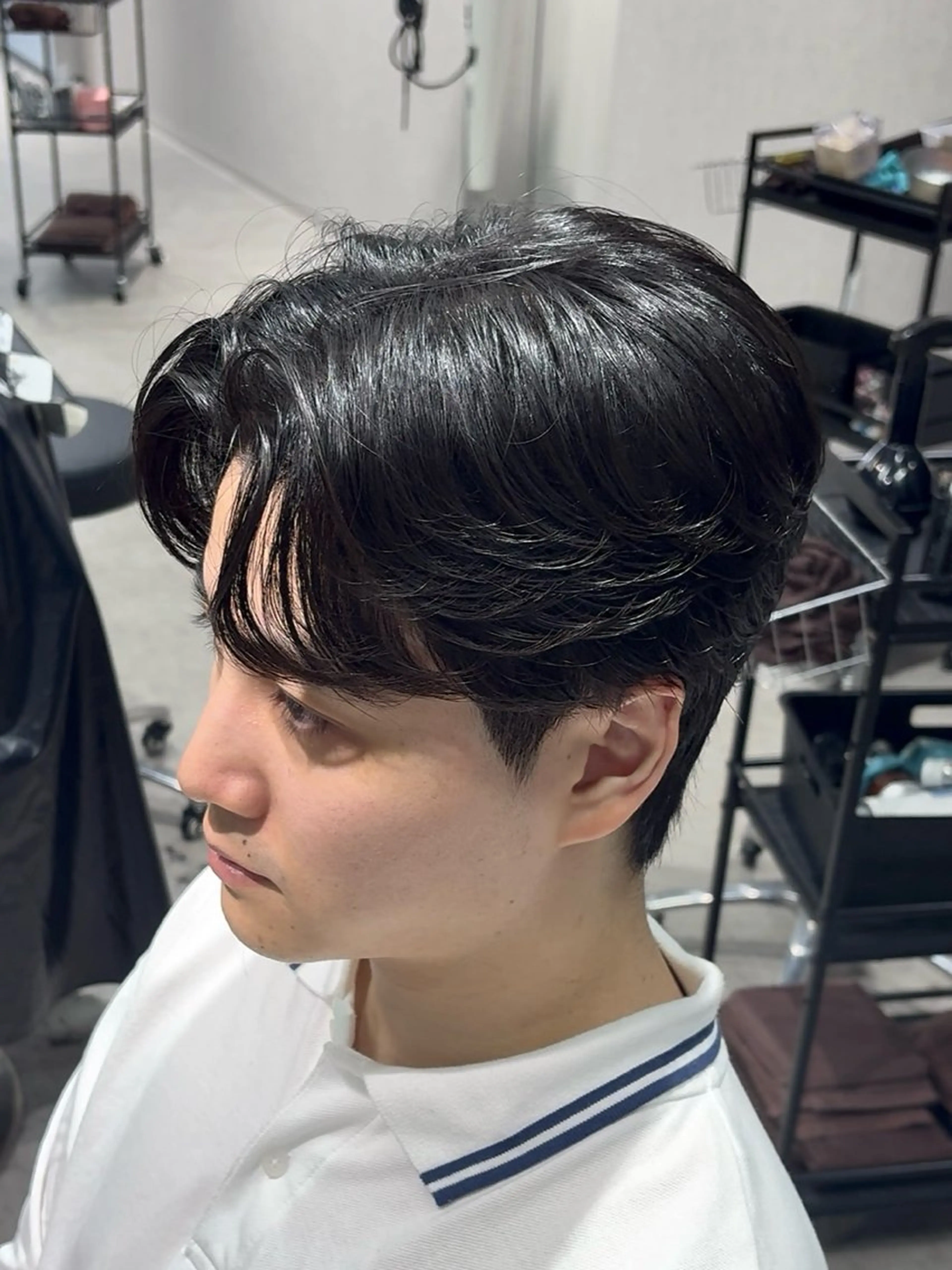 ショート カラー パーマ メンズ 【シャドウパーマ センターパート】義心のヘアスタイル