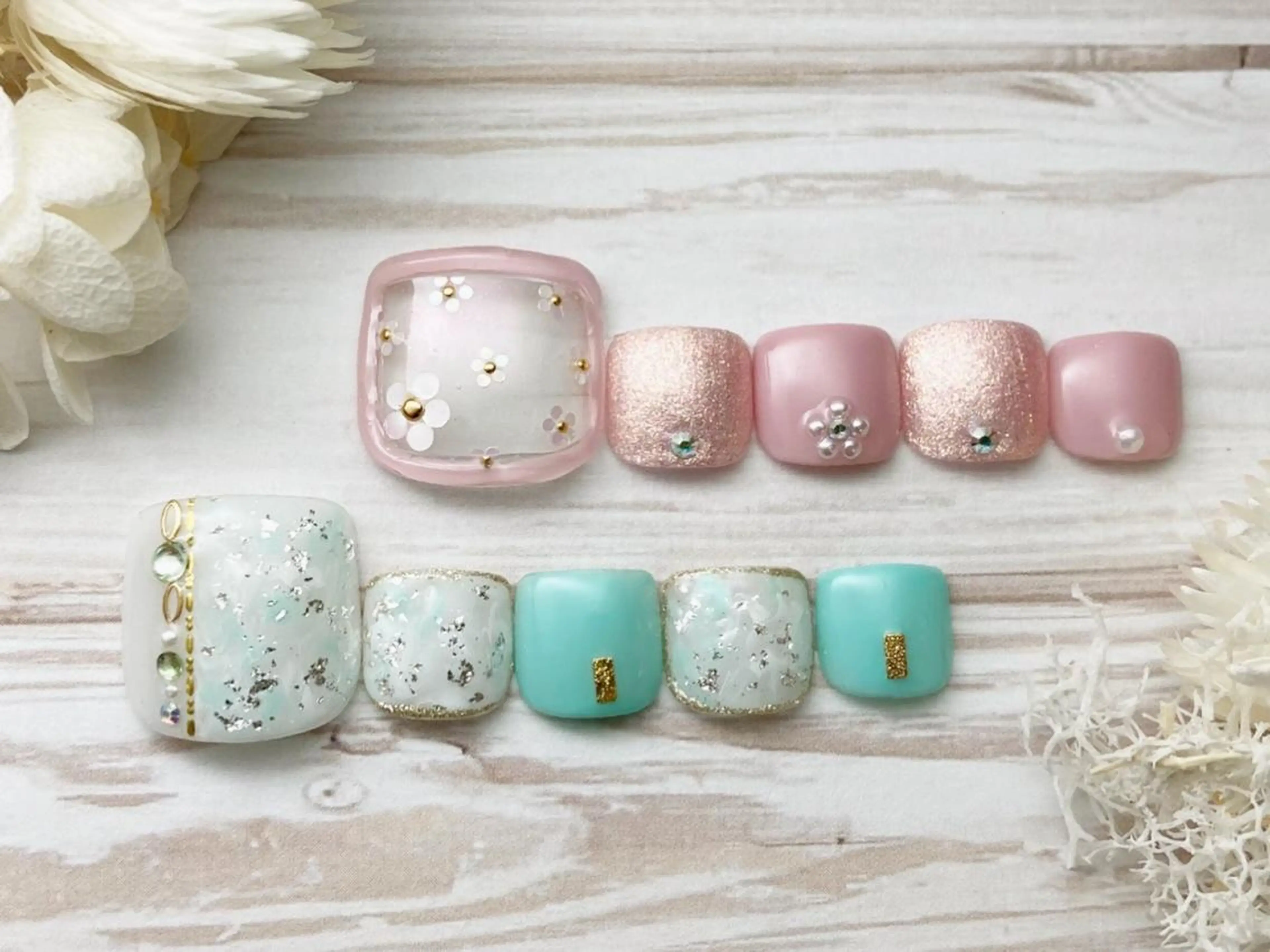 ネイル アートネイル フットネイル リセ有楽町店 アイリストのマツエク・マツパデザイン