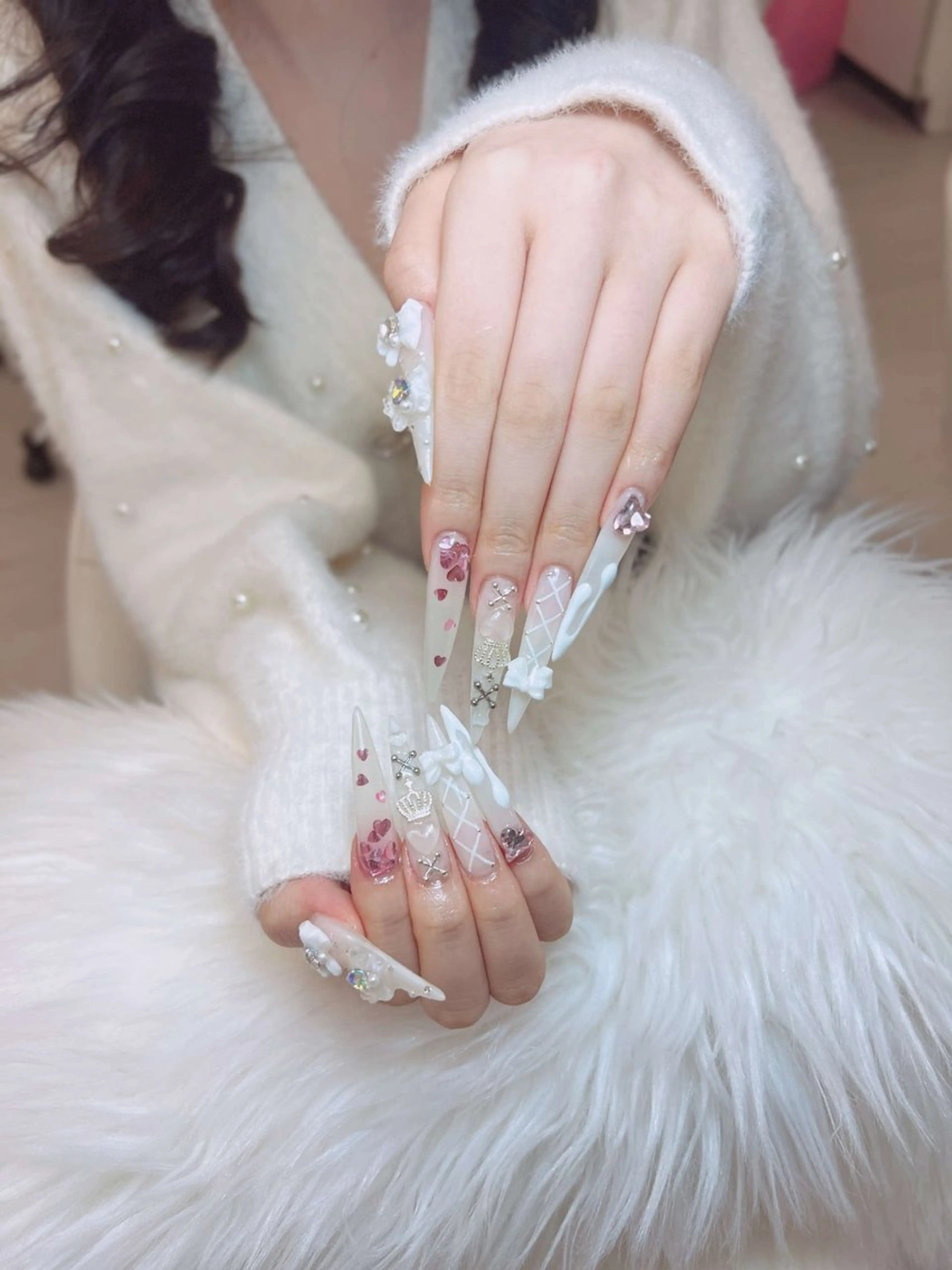 ネイル ロングネイル ハンドネイル ハンドケア Anh Nail 歌舞伎町のネイルデザイン