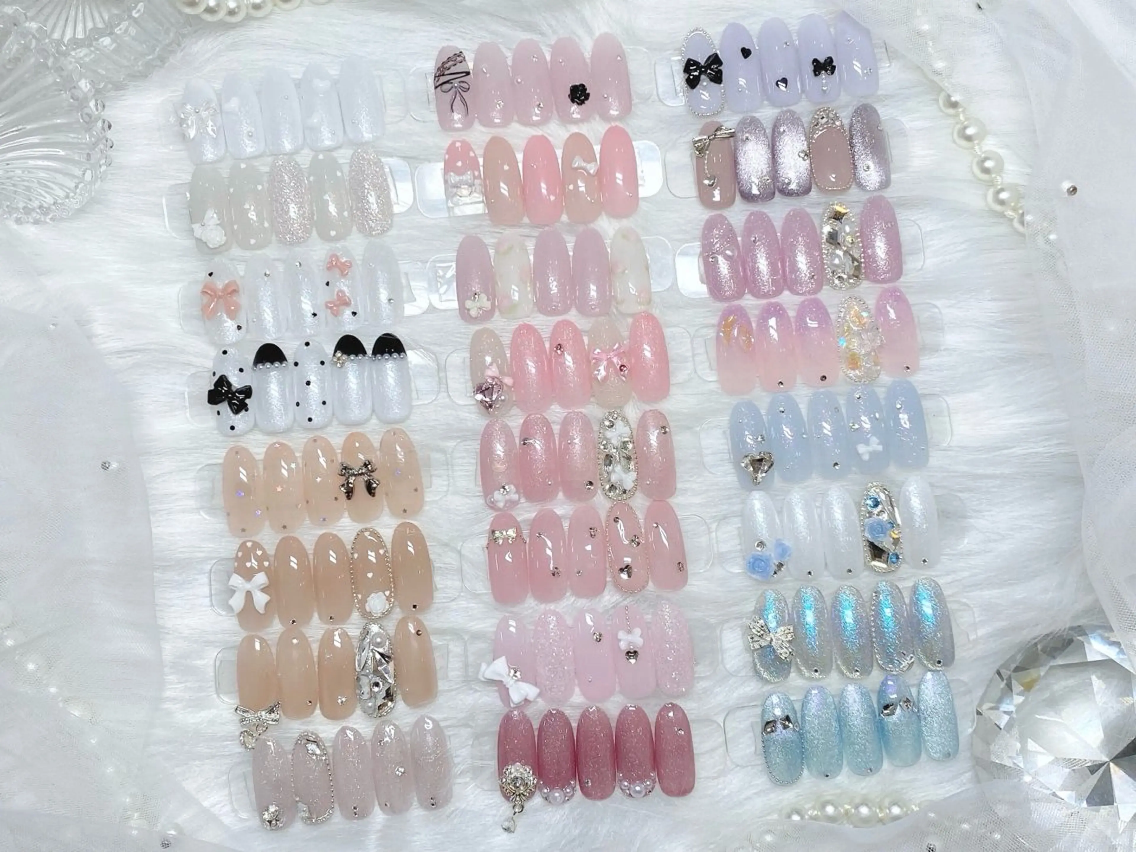 ネイル WAKANA ‎𖤐 ̖́-‬のネイルデザイン