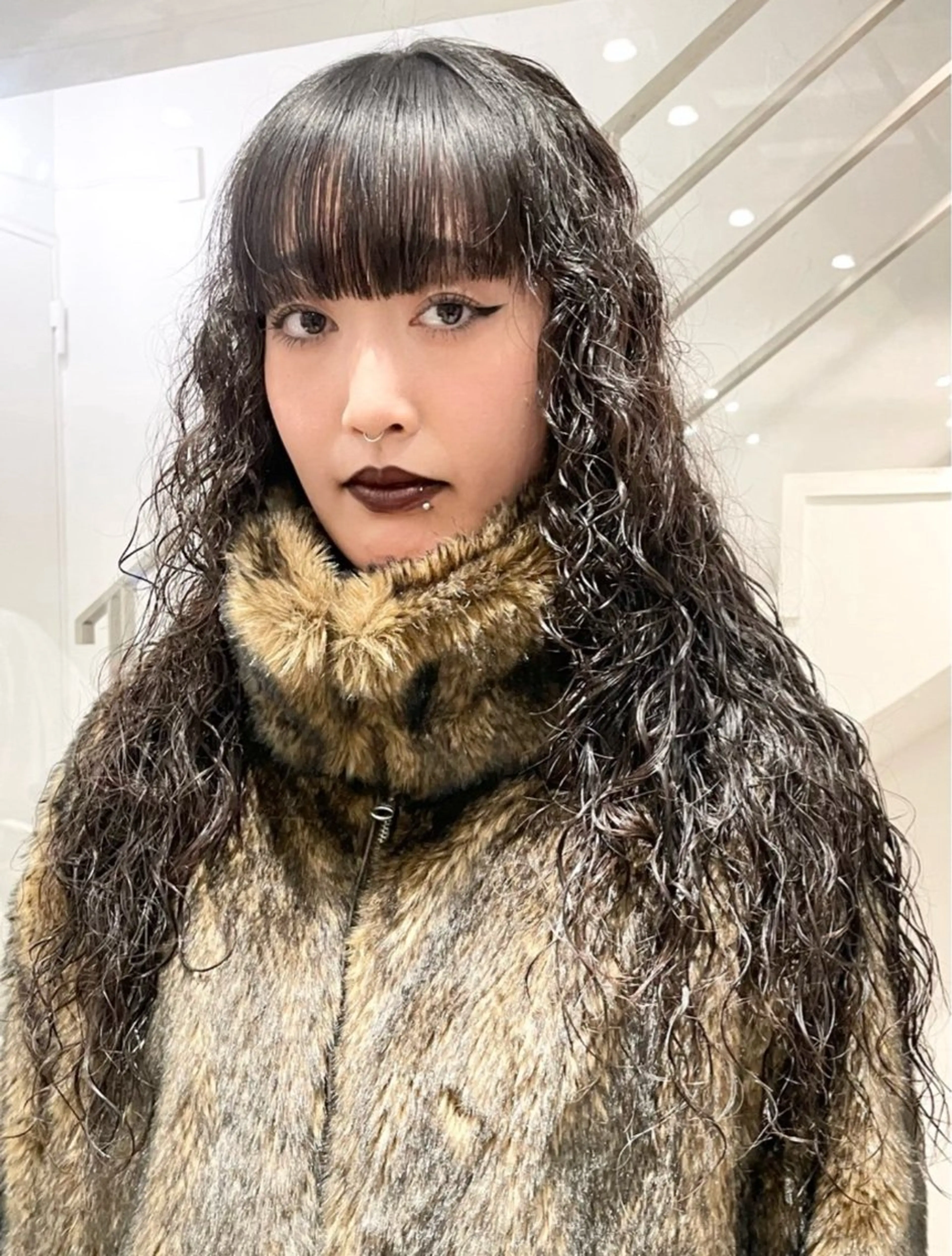 ロング パーマ 外国人風カラー ロング プードルパーマ スパイラルパーマ パーマ スパイラルパーマ 🌐hina⭐️のヘアスタイル