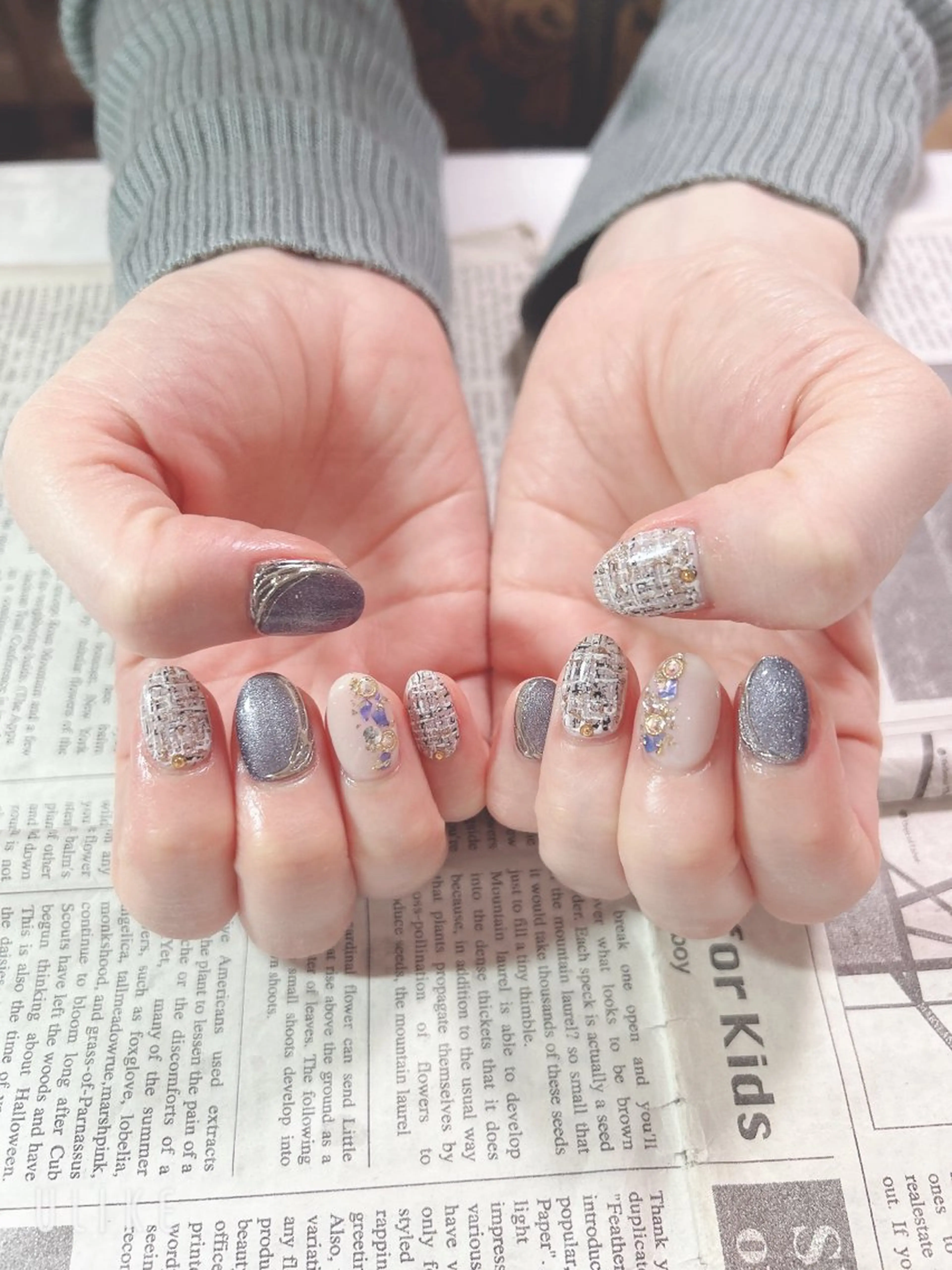 ネイル ミラーネイル ハンドネイル ハンドケア 森山 舞のネイルデザイン