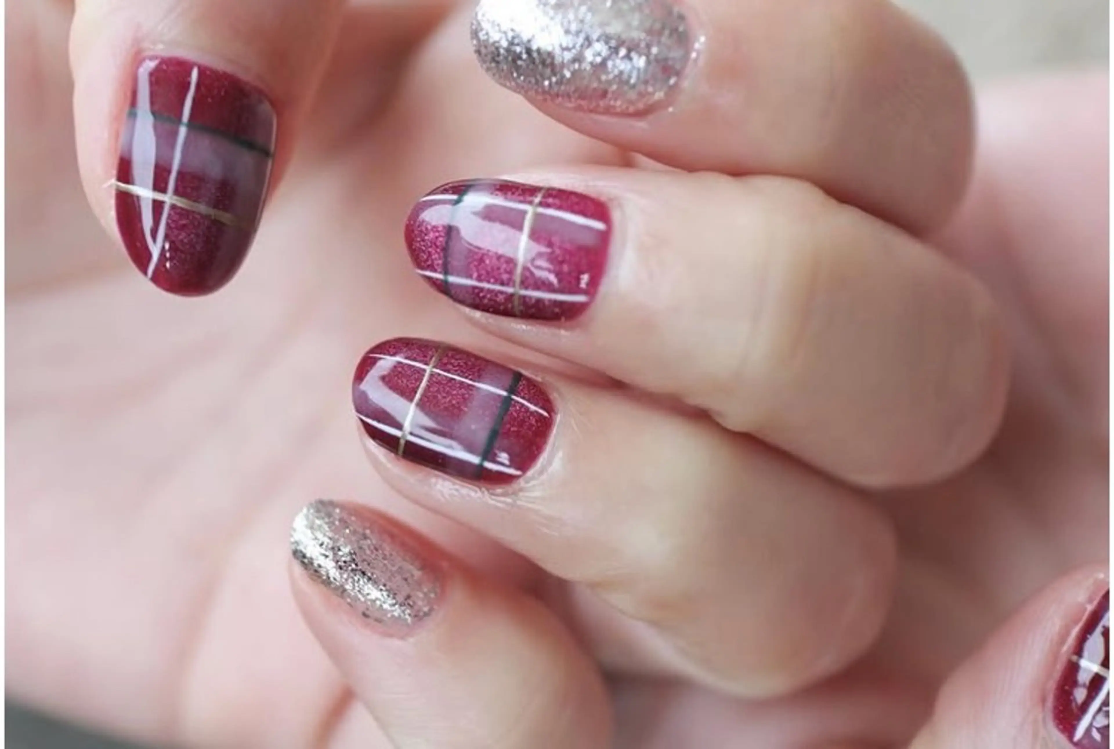 ネイル ハンドネイル yachikonail所属・ネイリスト risaのネイルデザイン