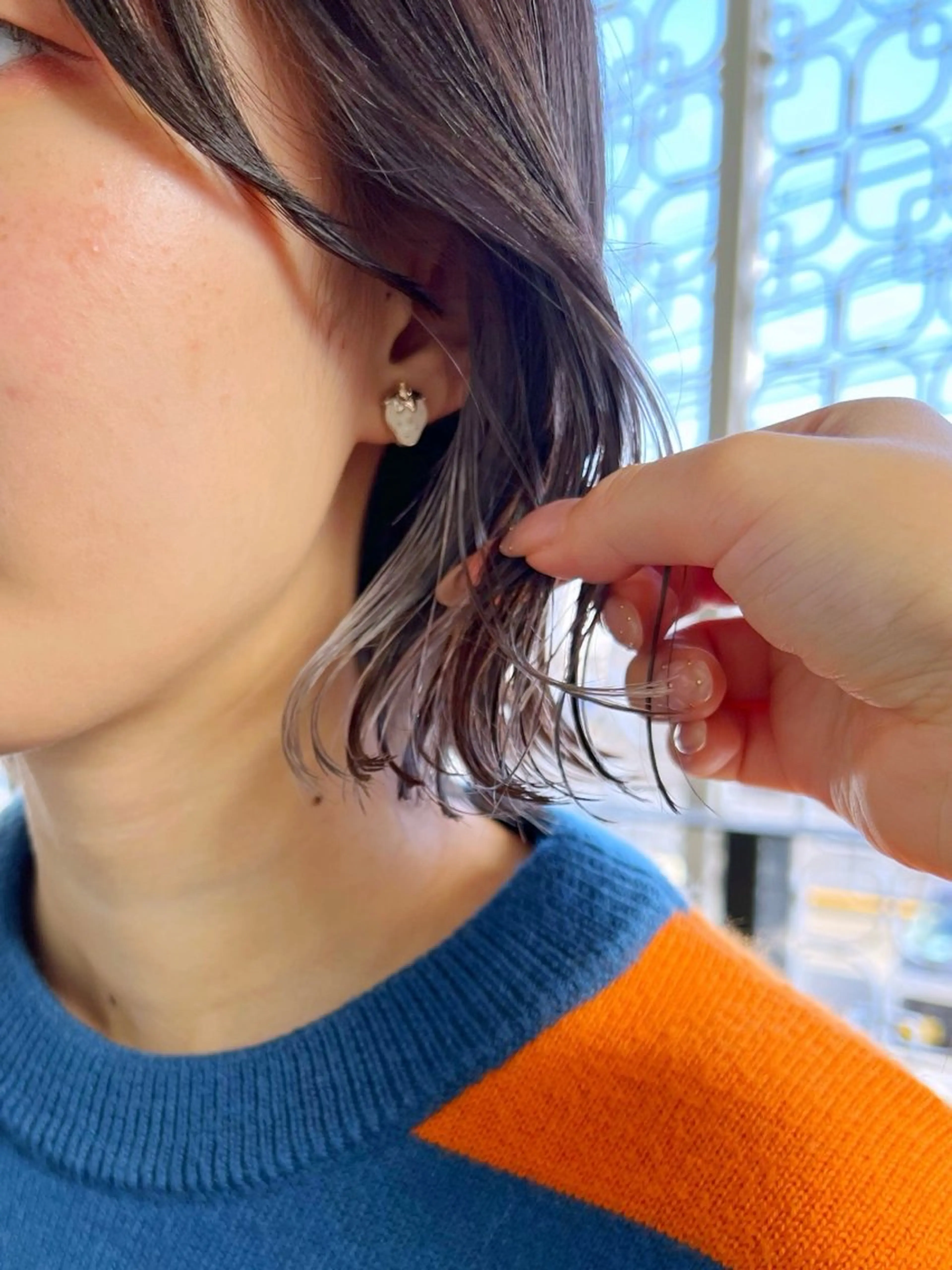 ショート カラー ブリーチ インナーカラー カット ヘアカラー トリートメント 進 詩織のヘアスタイル