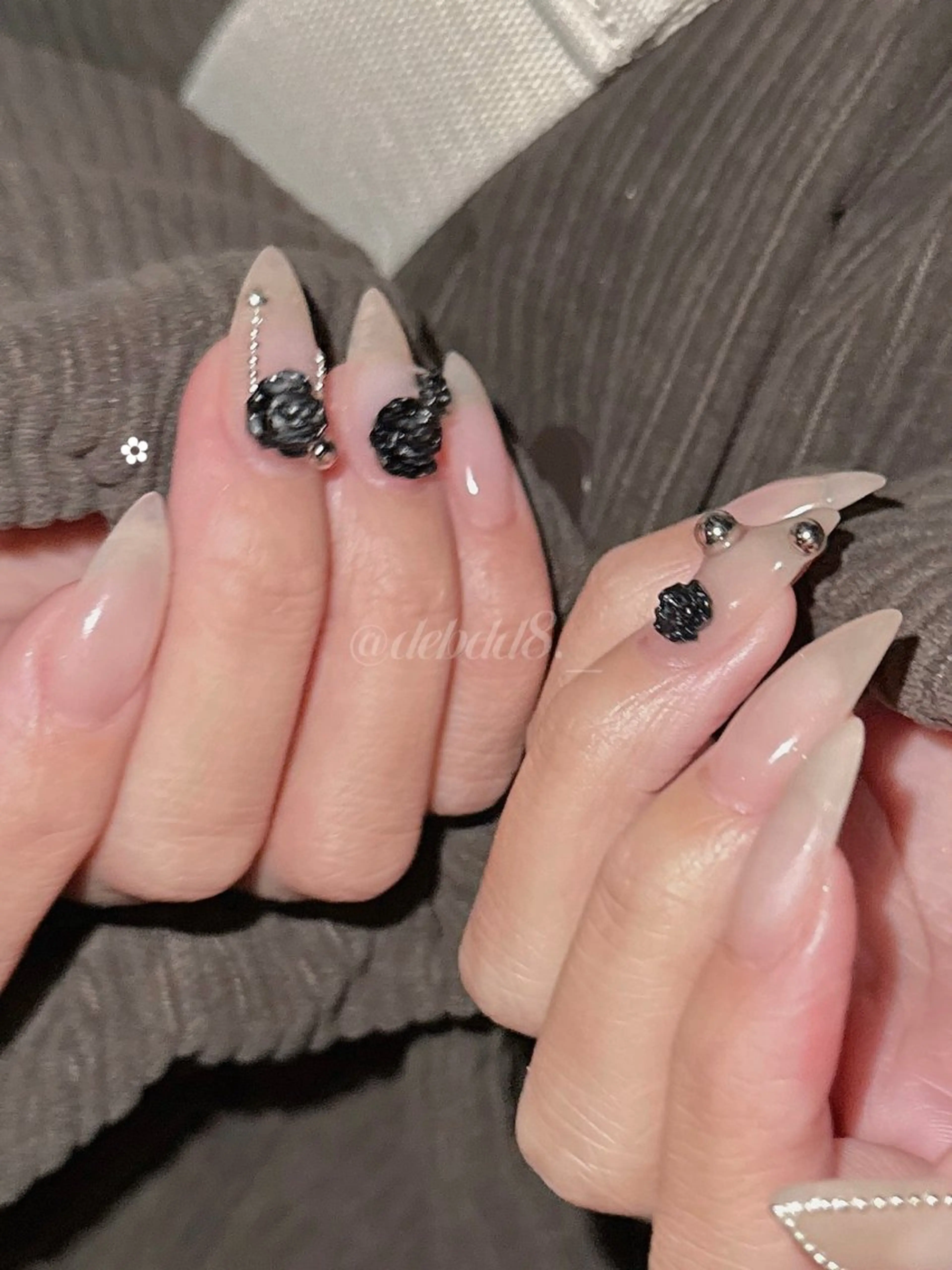 《平日限定》初回オフ無料✨ワンカラーorラメグラの写真