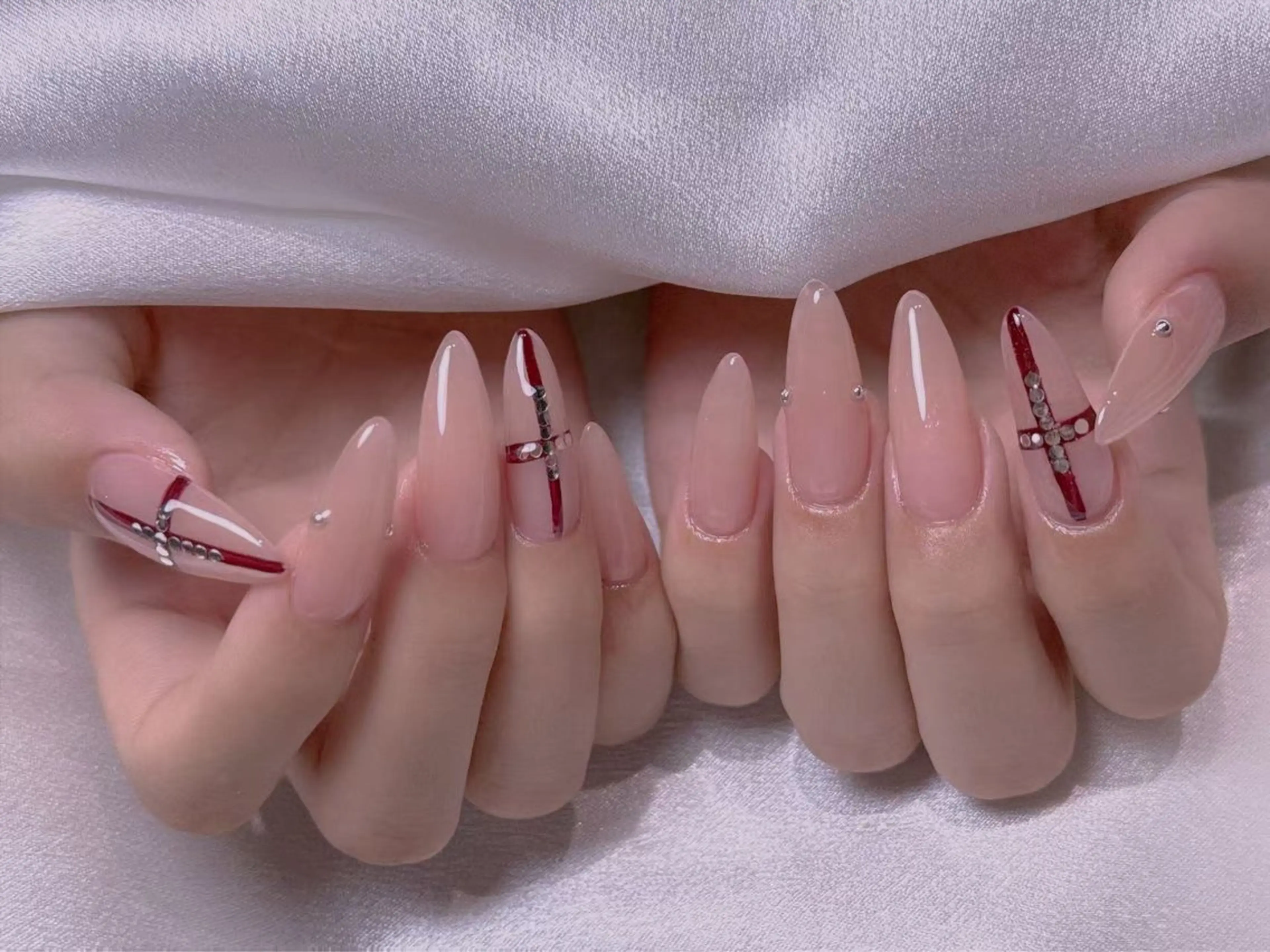 ネイル M2ネイルサロン【長さ出し&フィルイン導入店】所属・長さ出し専門店 RIRIのネイルデザイン