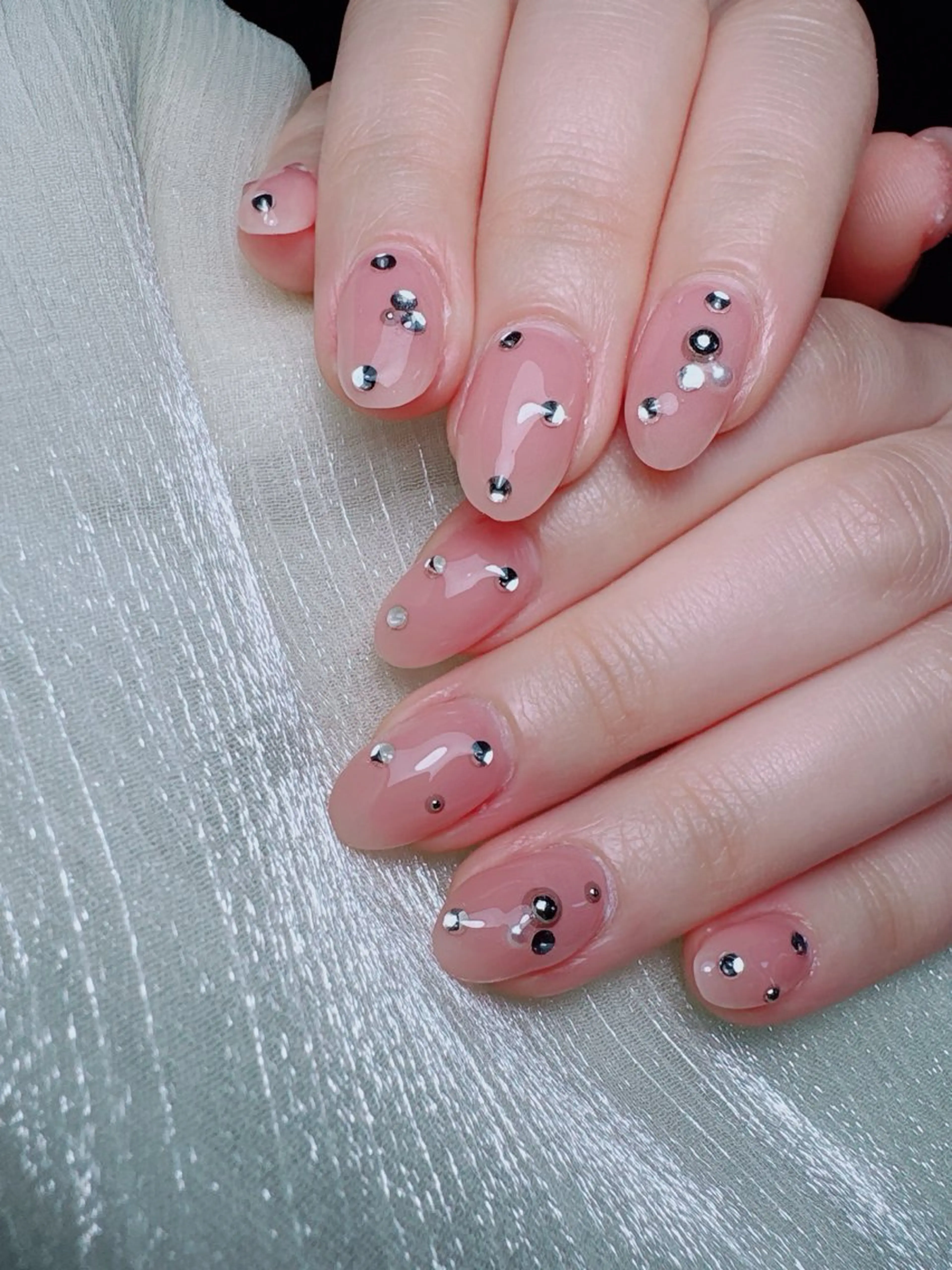 ネイル ハンドネイル Yuxi Beauty salon 【ユーシィー ビューティ サロン】所属・ユーシーネイルサロン 池田公園店のネイルデザイン