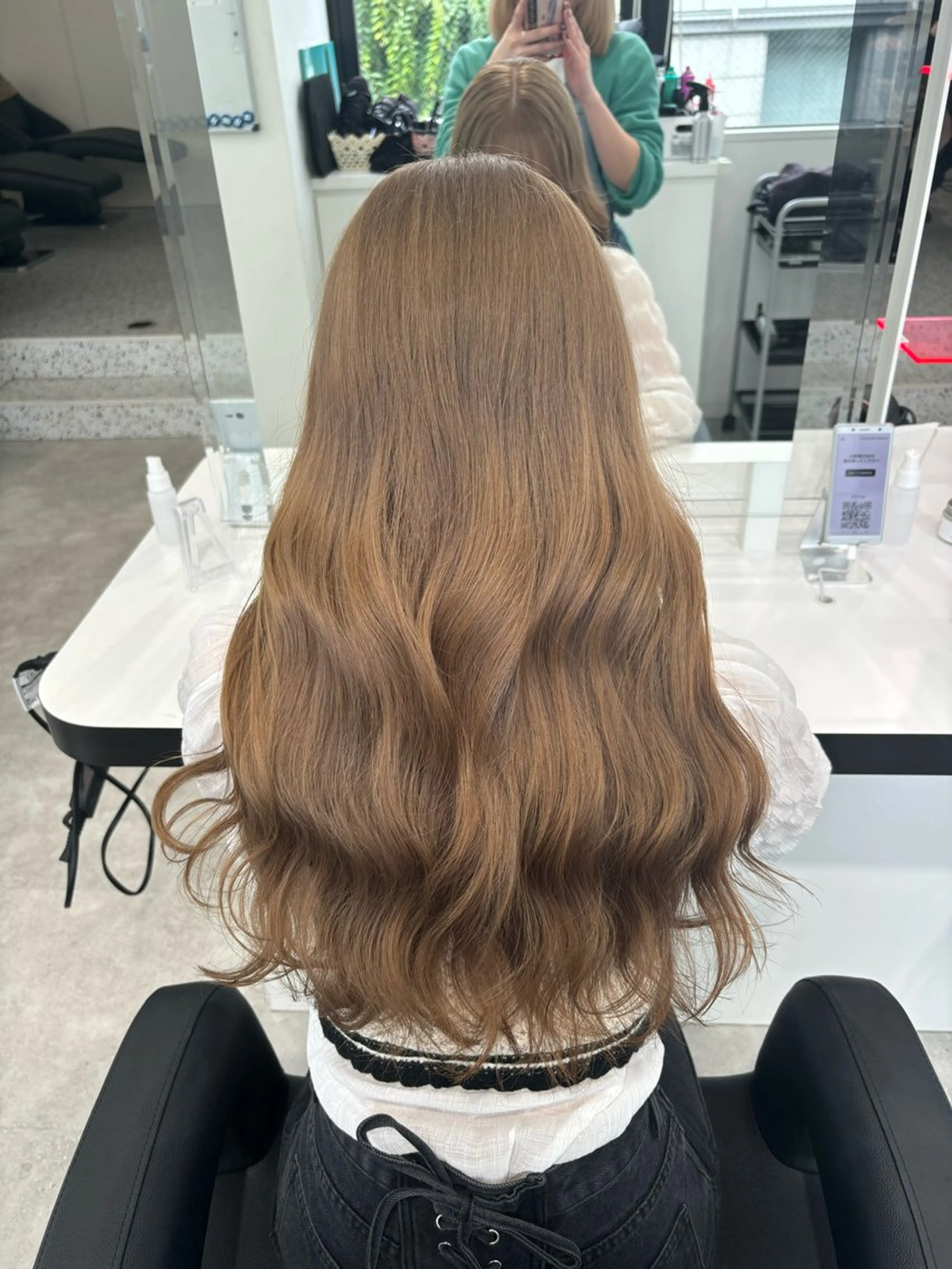 ロング カラー エフェクトブリーチ／ レイヤーカット／翔のヘアスタイル