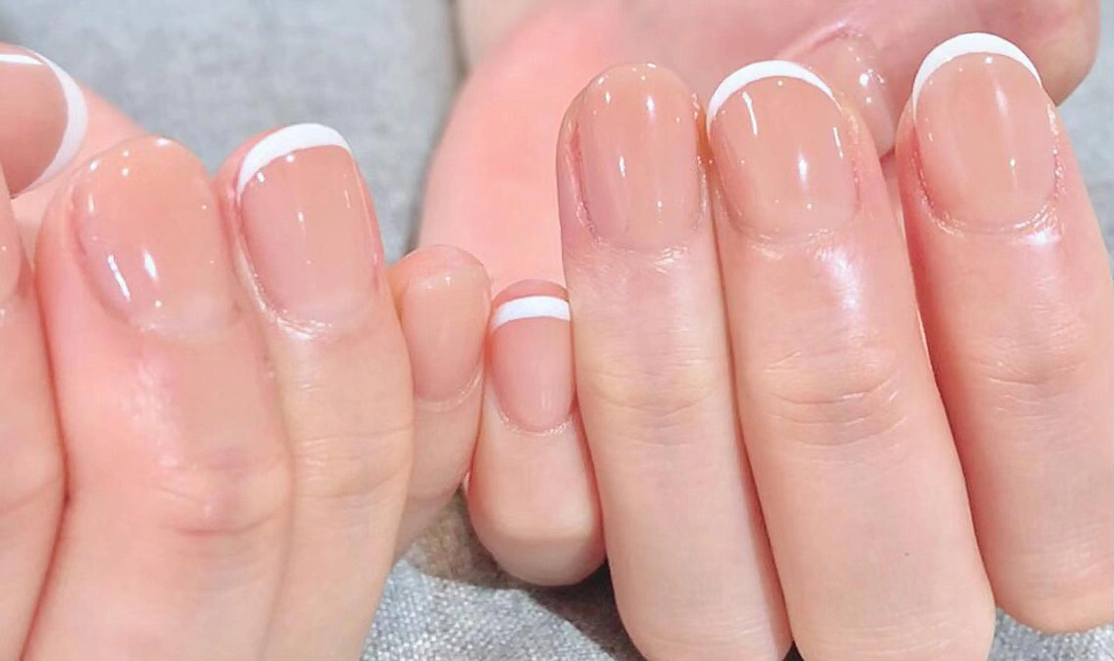 ネイル フレンチネイル ホワイト Nail salon mewのネイルデザイン