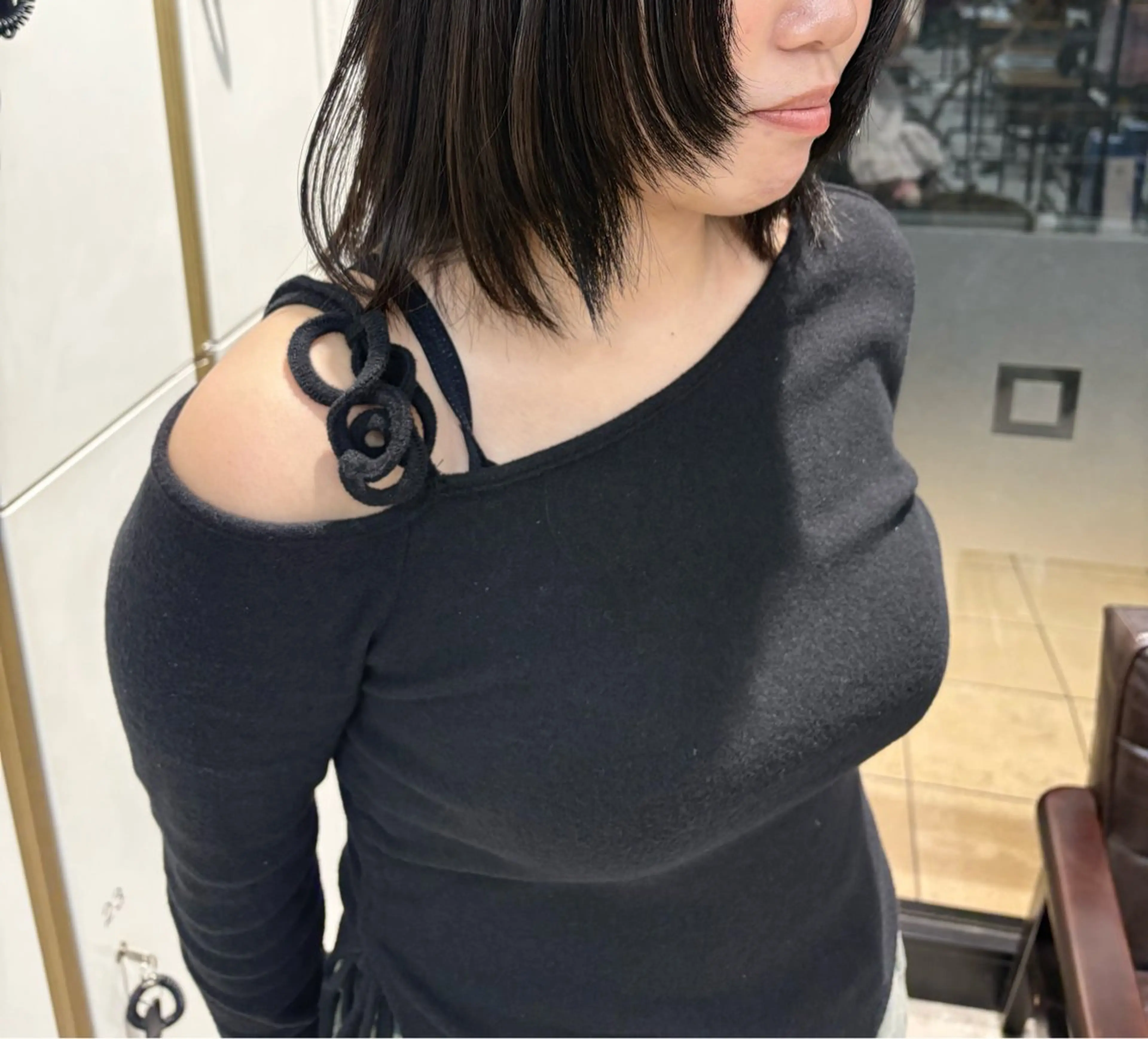 ミディアム レイヤーカット ウルフカット カット ブリーチ🫧艶カラー レイヤー韓国ヘアのヘアスタイル