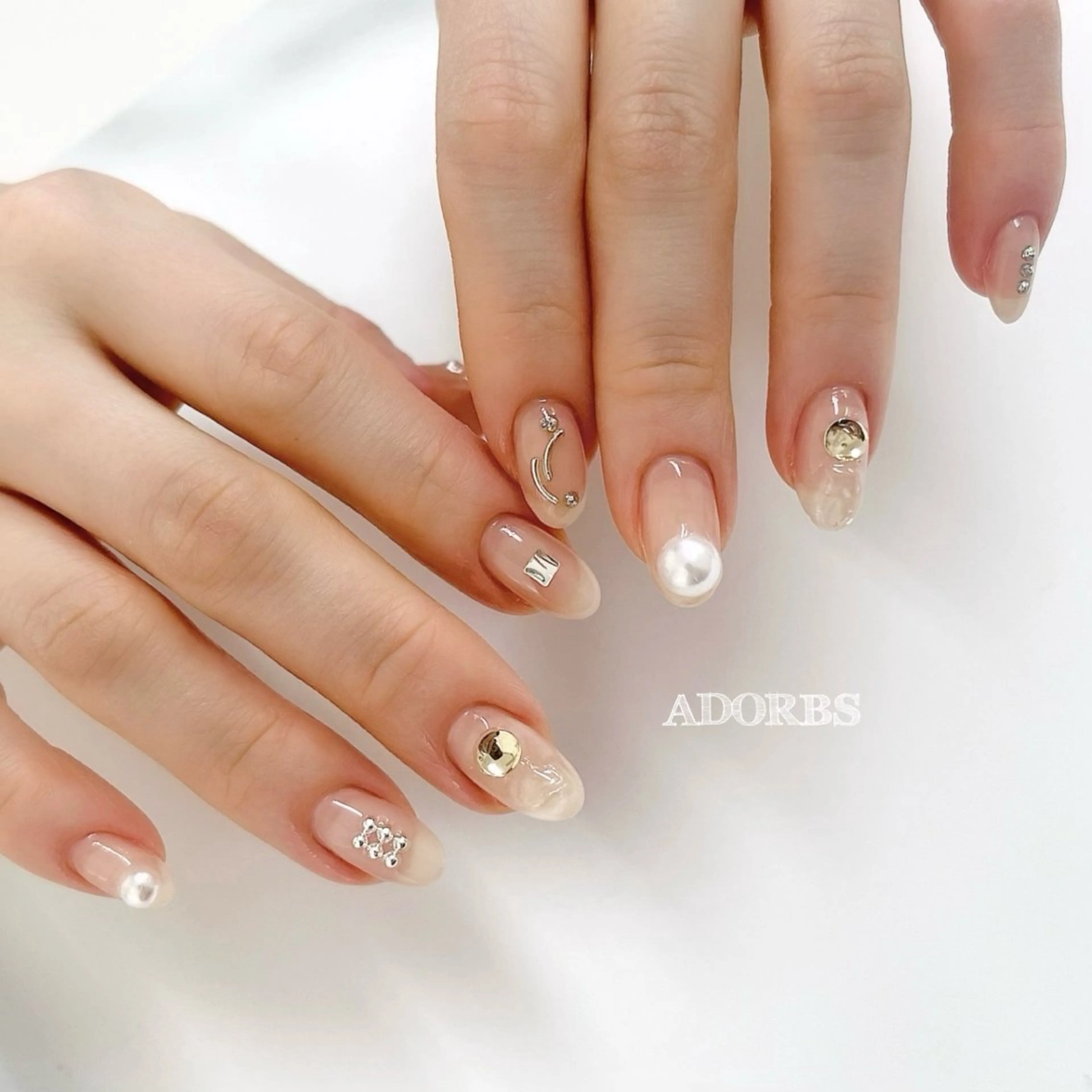 ネイル ハンドネイル ADORBS ✩上福岡のネイルデザイン