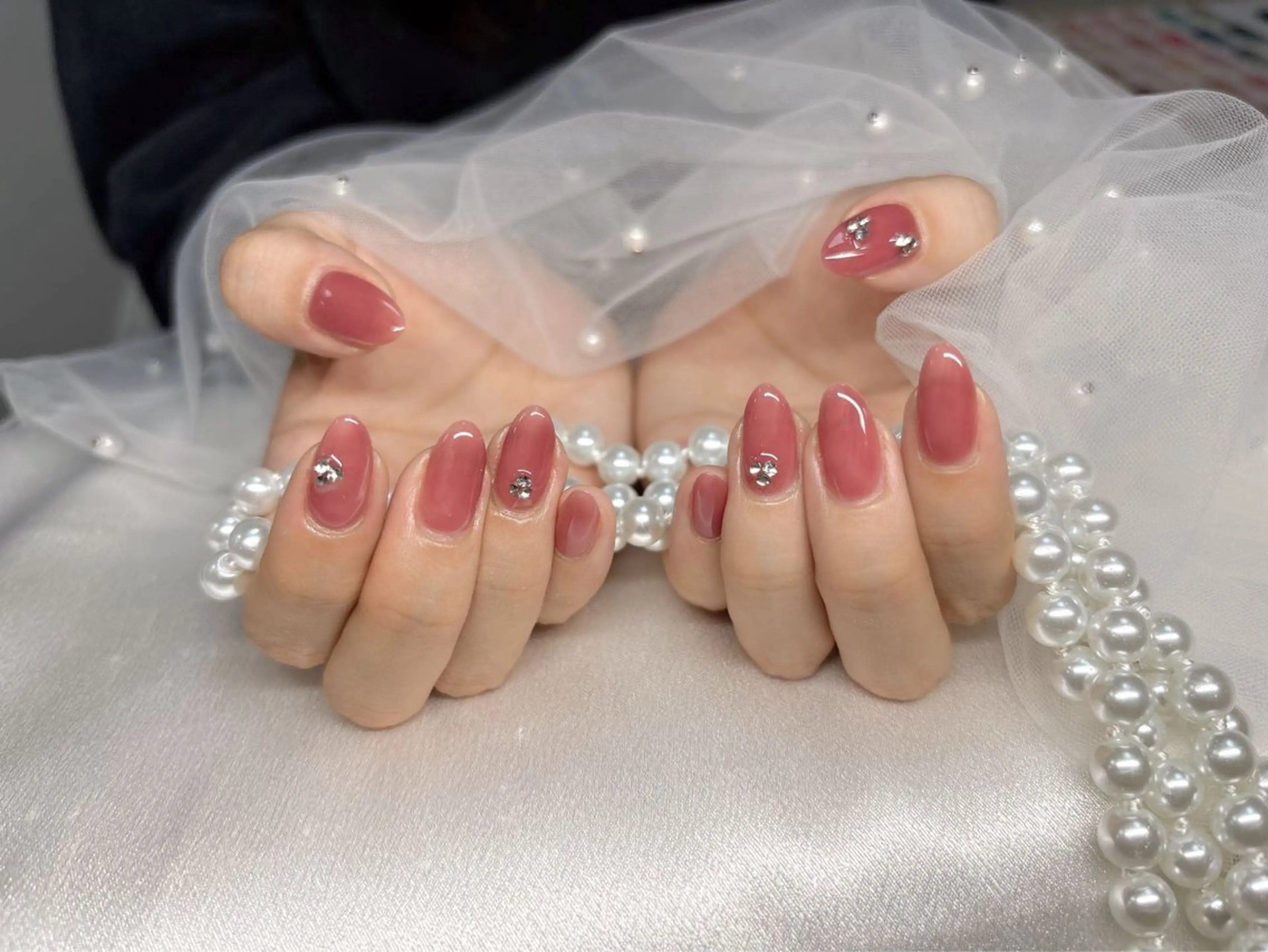 ネイル オーロラネイル 長さ出し フラッシュネイル フレンチネイル ジェルネイル ハンドネイル ETERNA Nail 銀座店【パラジェル/フィルイン/チップ長さだし/マグネット/ニュアンス】所属・ア カリのネイルデザイン