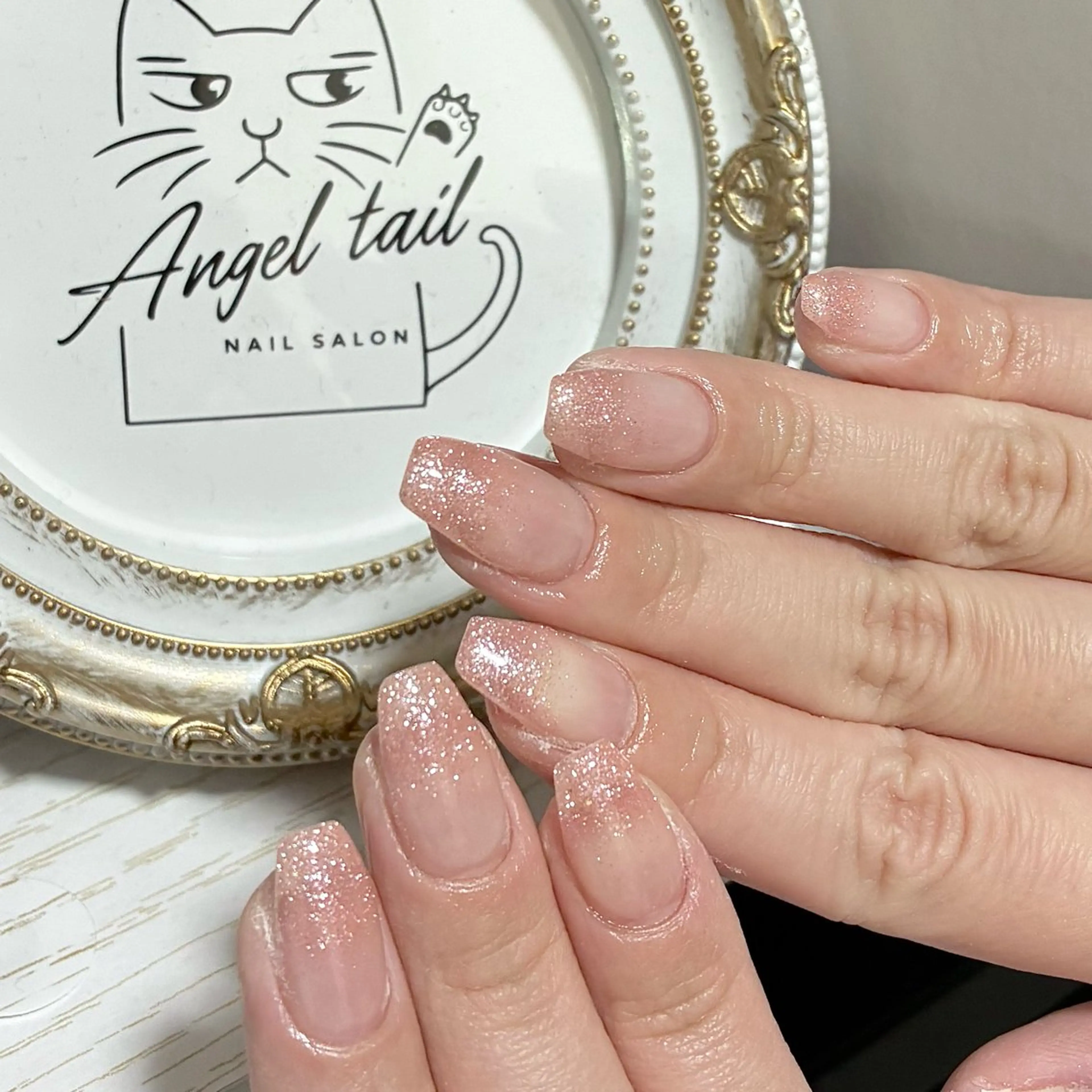 ネイル ハンドネイル Angel tailのネイルデザイン