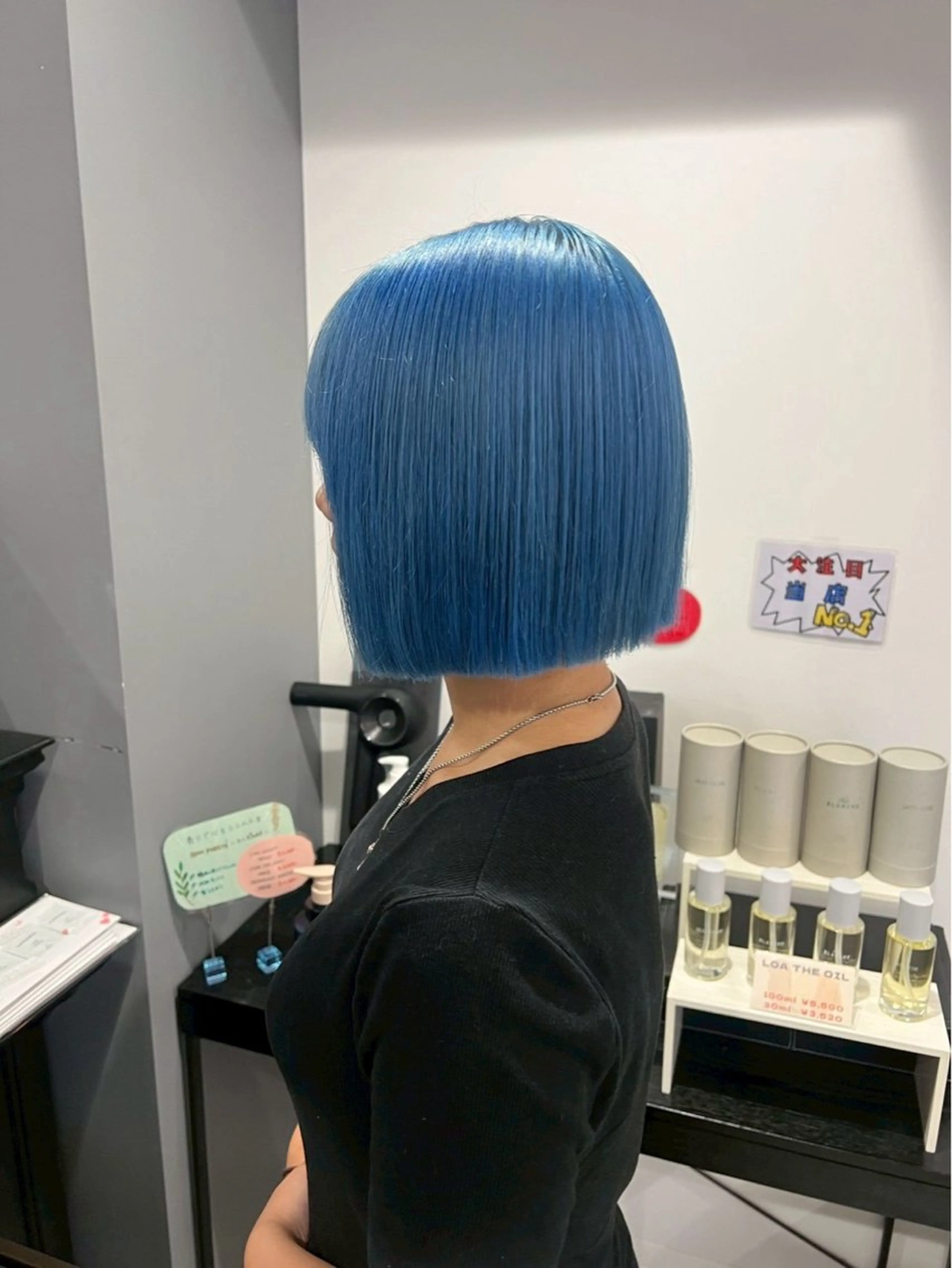 ショート カラー 透明感/艶感/縮毛 矯正/NATSUMIのヘアスタイル