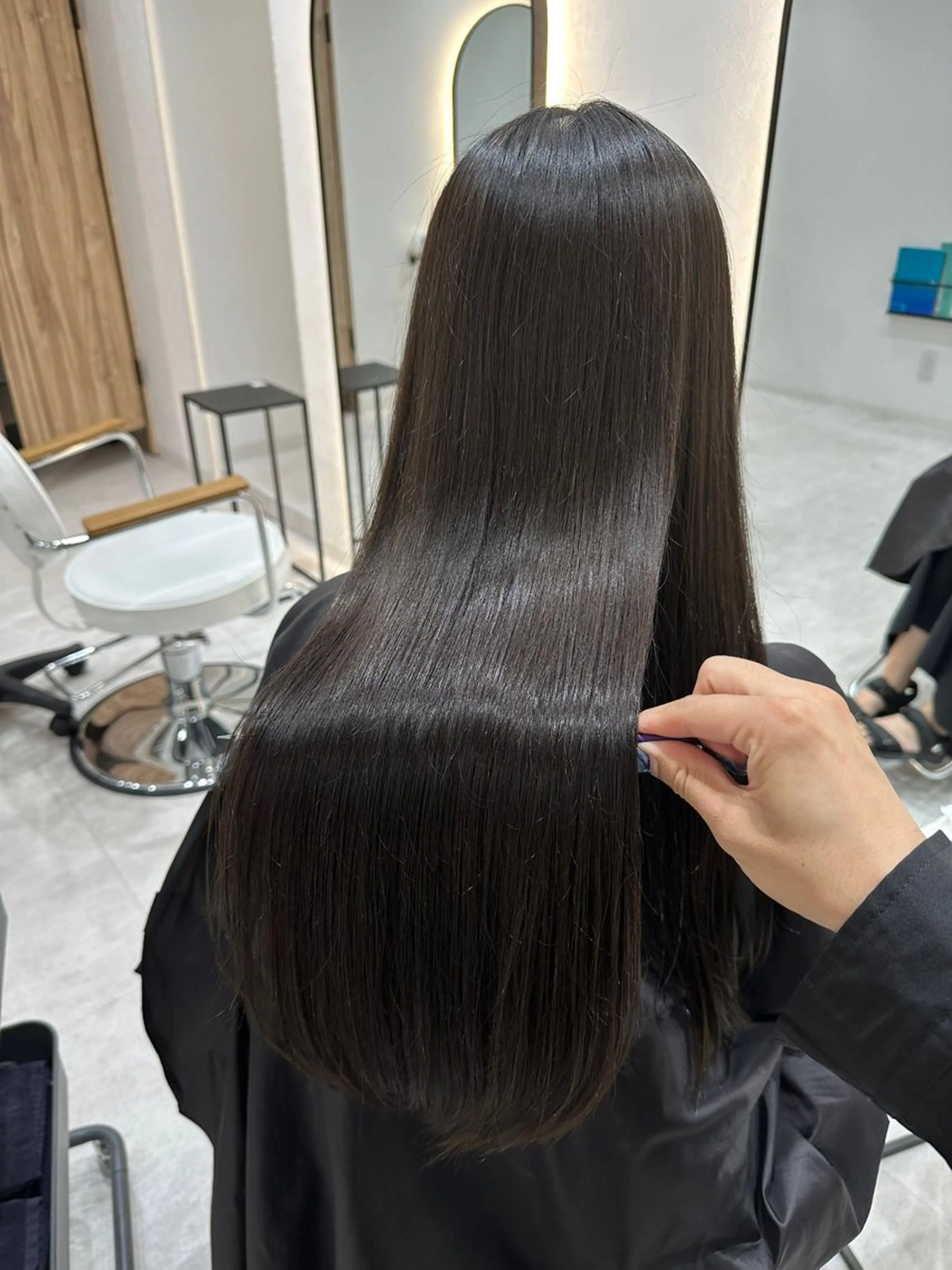 ロング カラー アッシュ ベージュカラー ブラウンカラー 透明感カラー グレージュ カット ヘアカラー トリートメント 赤み消し/オリーブ カーキ/福田れんのヘアスタイル