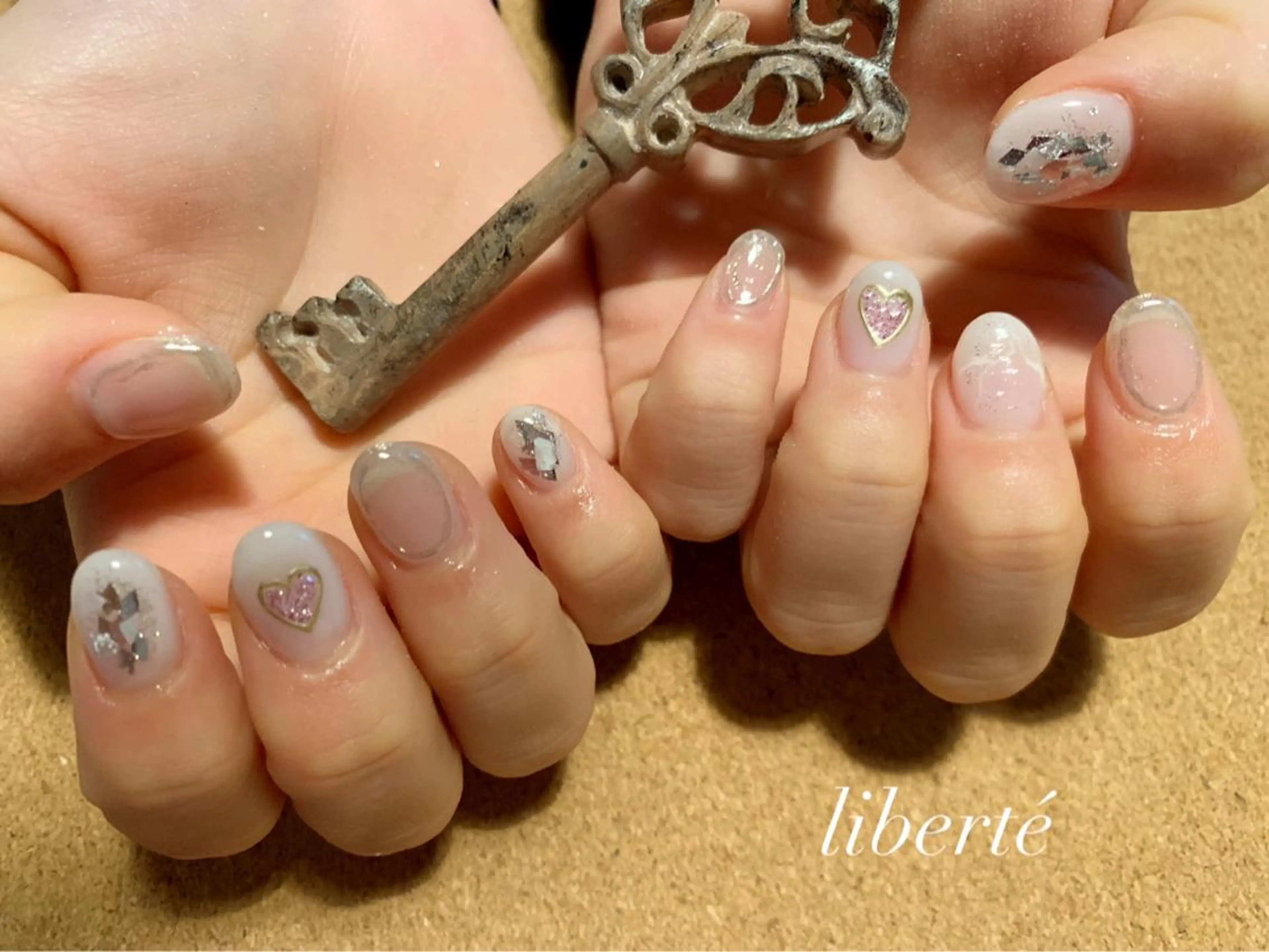 ネイル liberté (リベルテ)のネイルデザイン