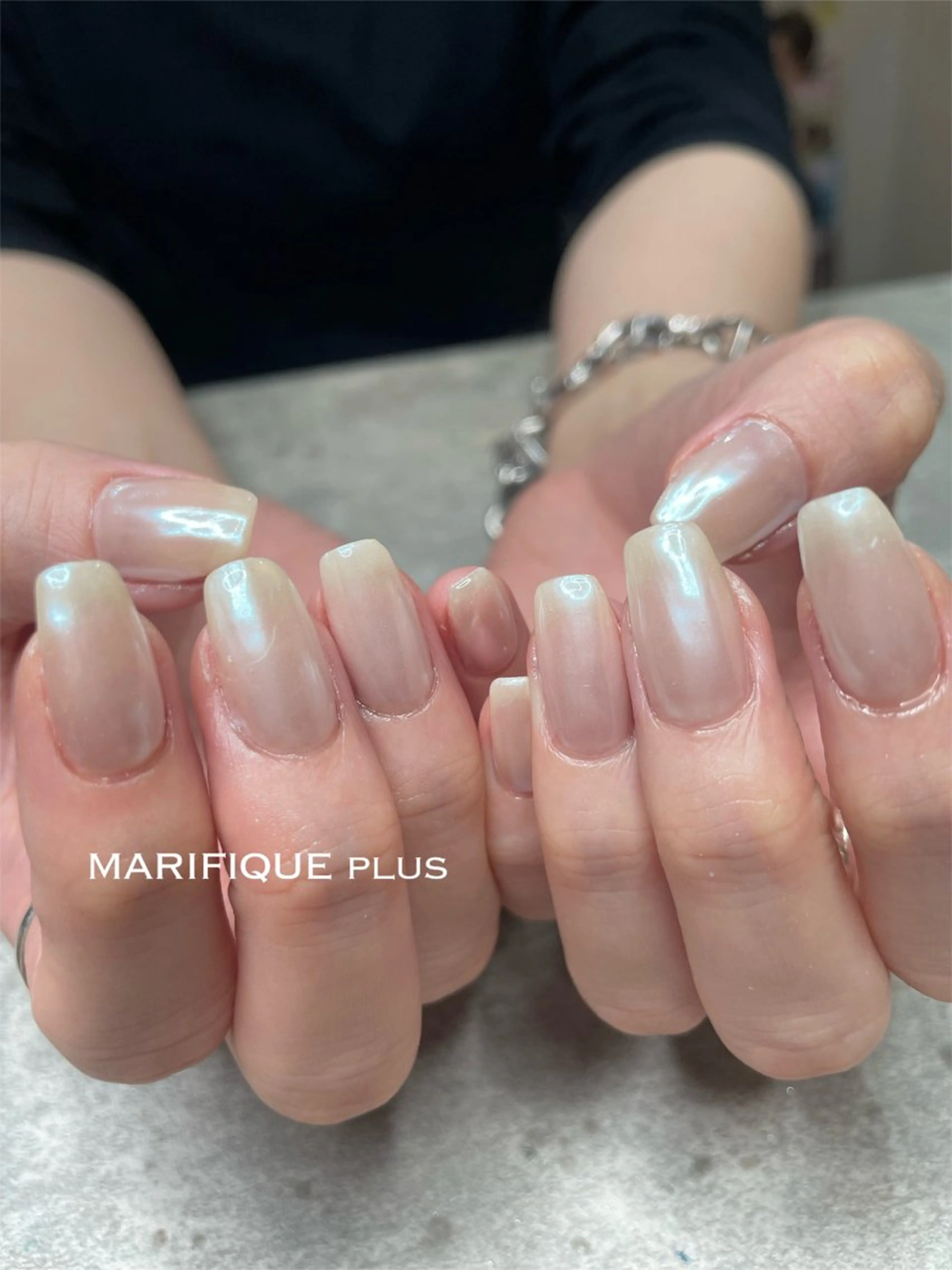 ネイル オーロラネイル キラキラネイル ミラーネイル ワンカラーネイル シンプルネイル ハンドネイル ma riのネイルデザイン