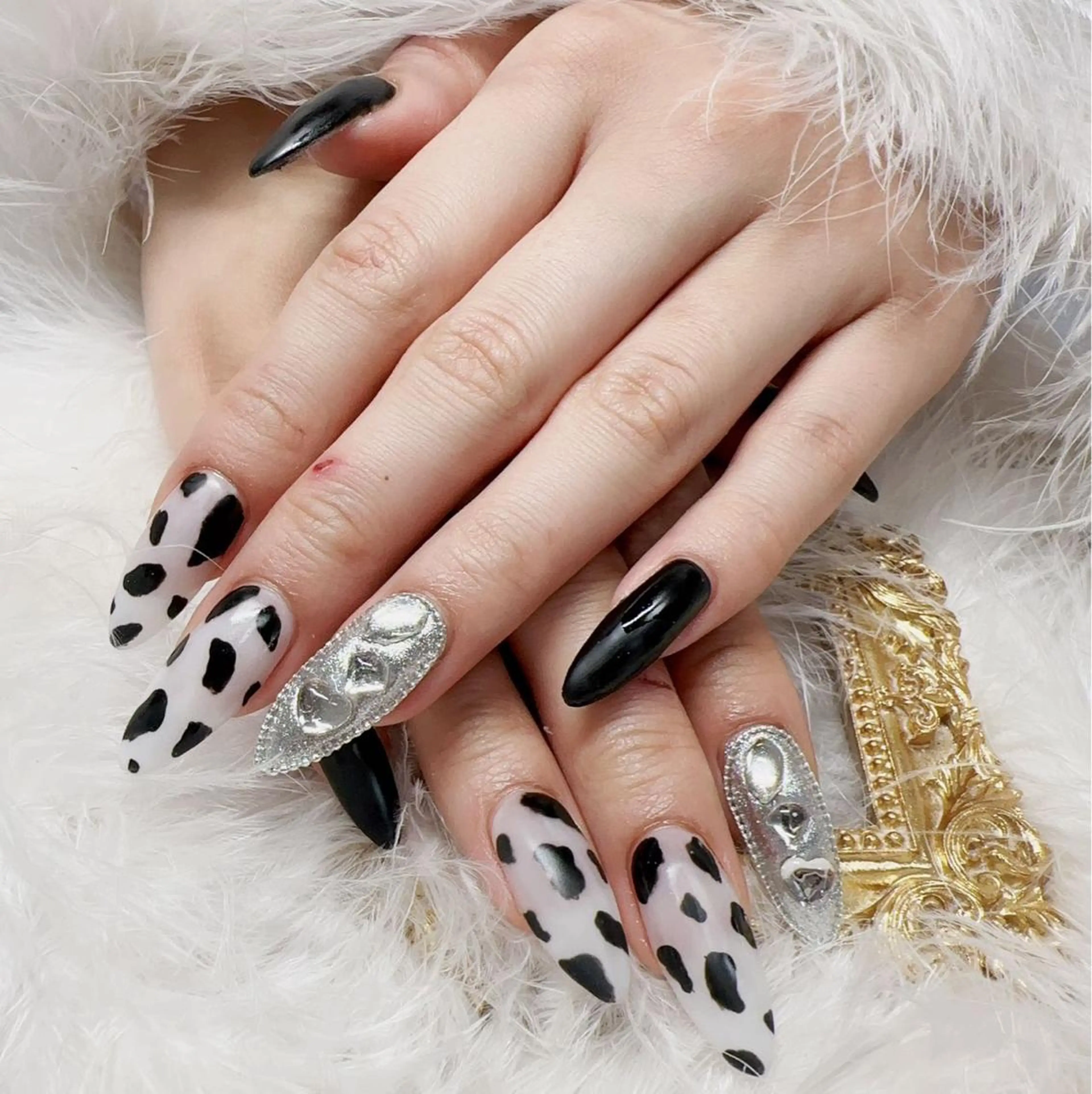 🎊チップ長さ出し10本+持ち込みデザイン🤩初回オフ無料★自店付替オフ無料の写真