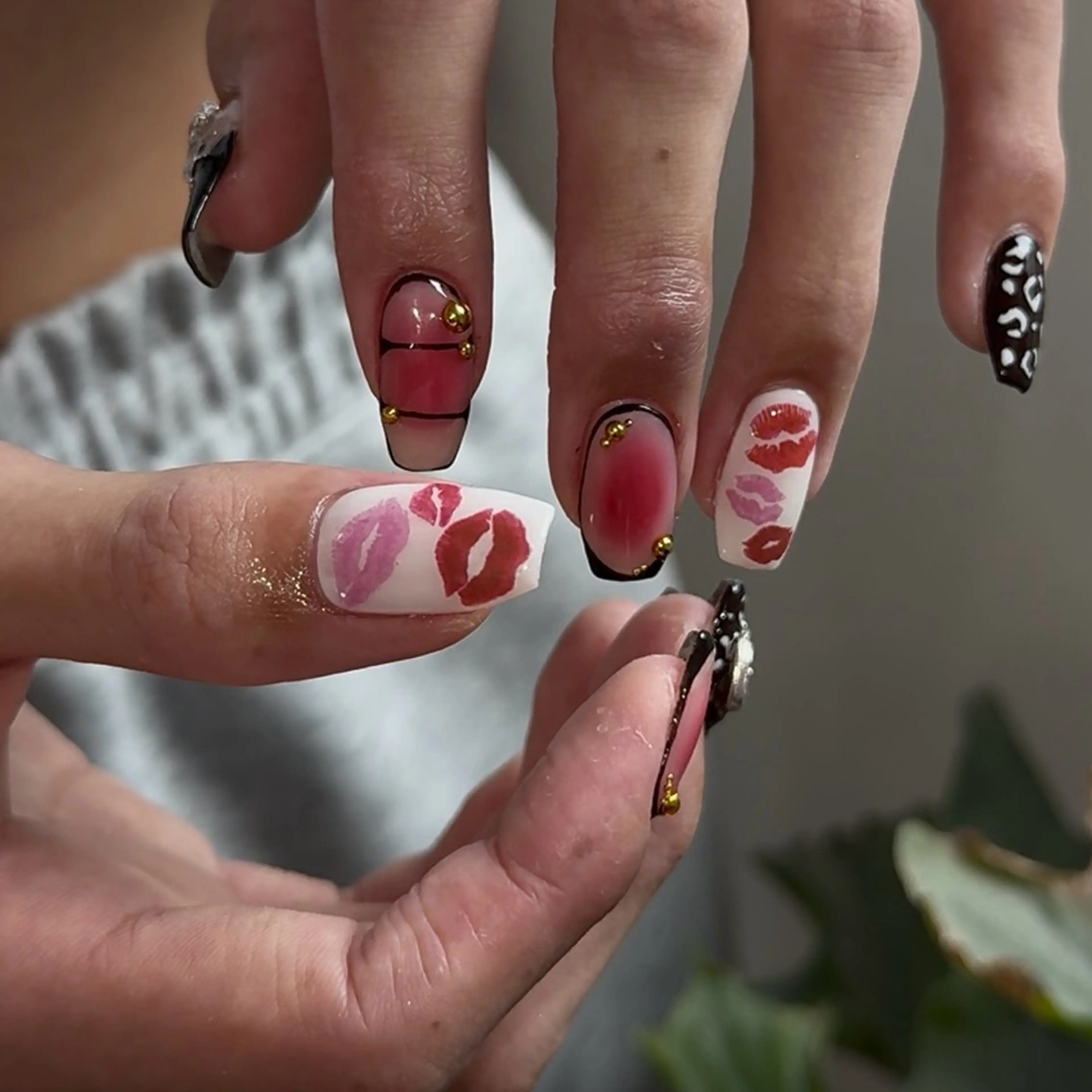 ネイル ハンドネイル Sarina ⋆⭒˚ mavieのネイルデザイン