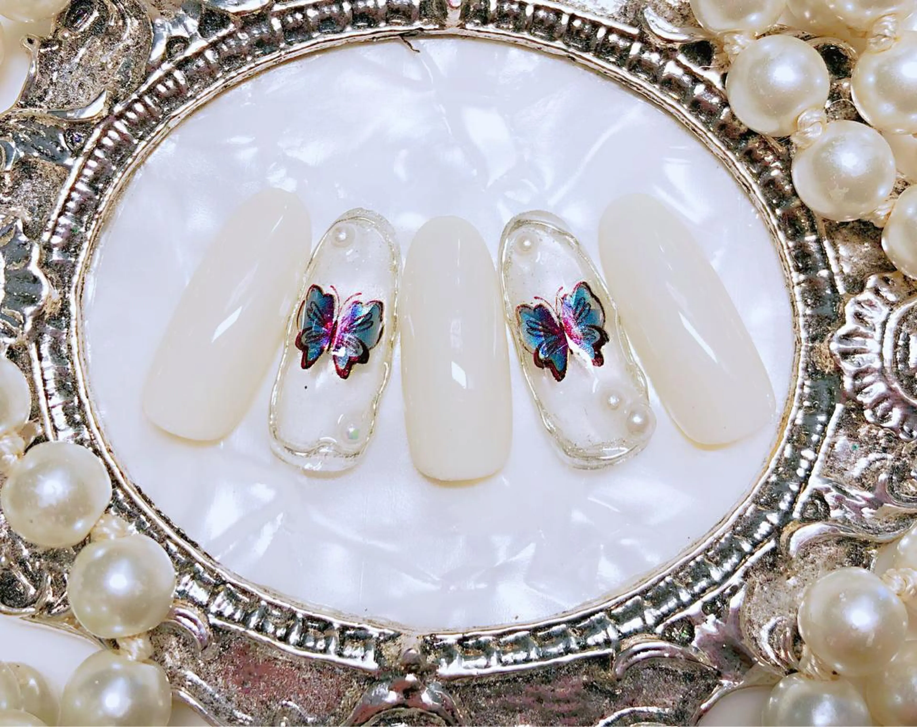 ネイル ハンドネイル マジックミラー所属・マジック ミラーのネイルデザイン