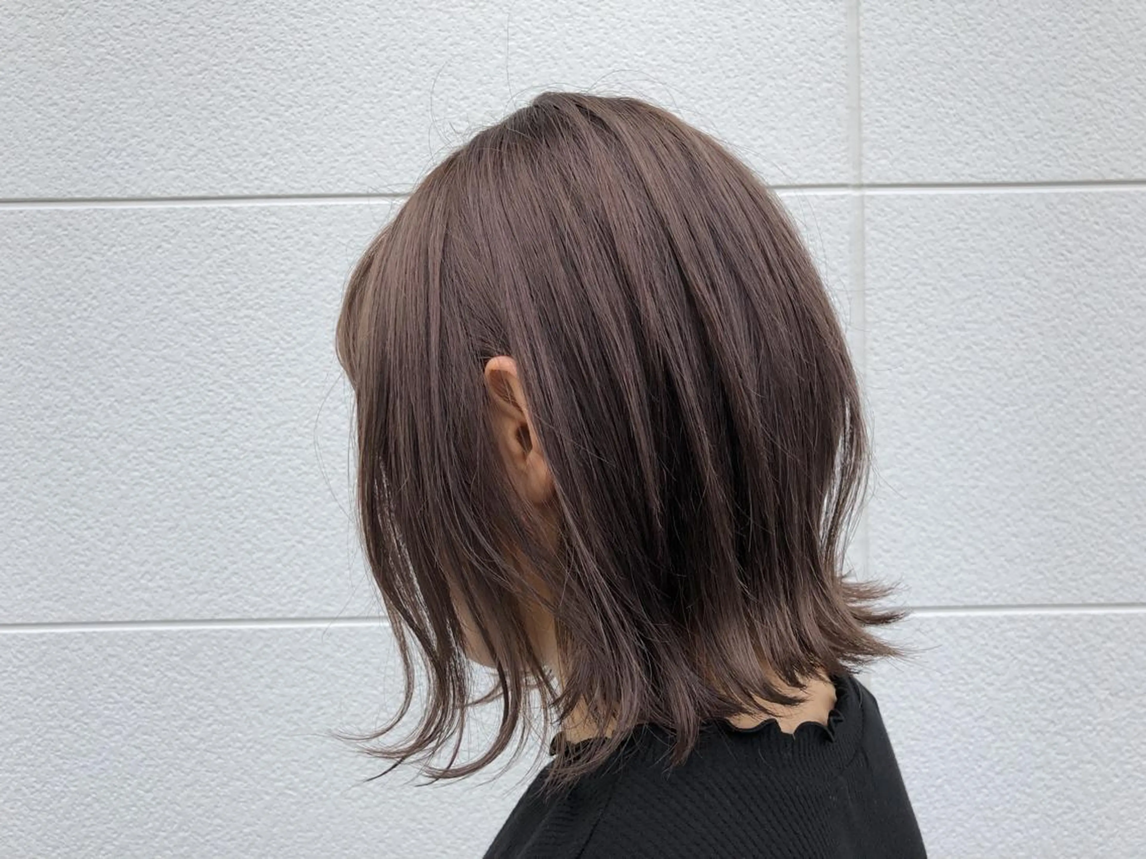 ミディアム カラー ヘアアレンジ ボブ 外ハネヘア ショートヘアはお任せ 冨樫真未のヘアスタイル