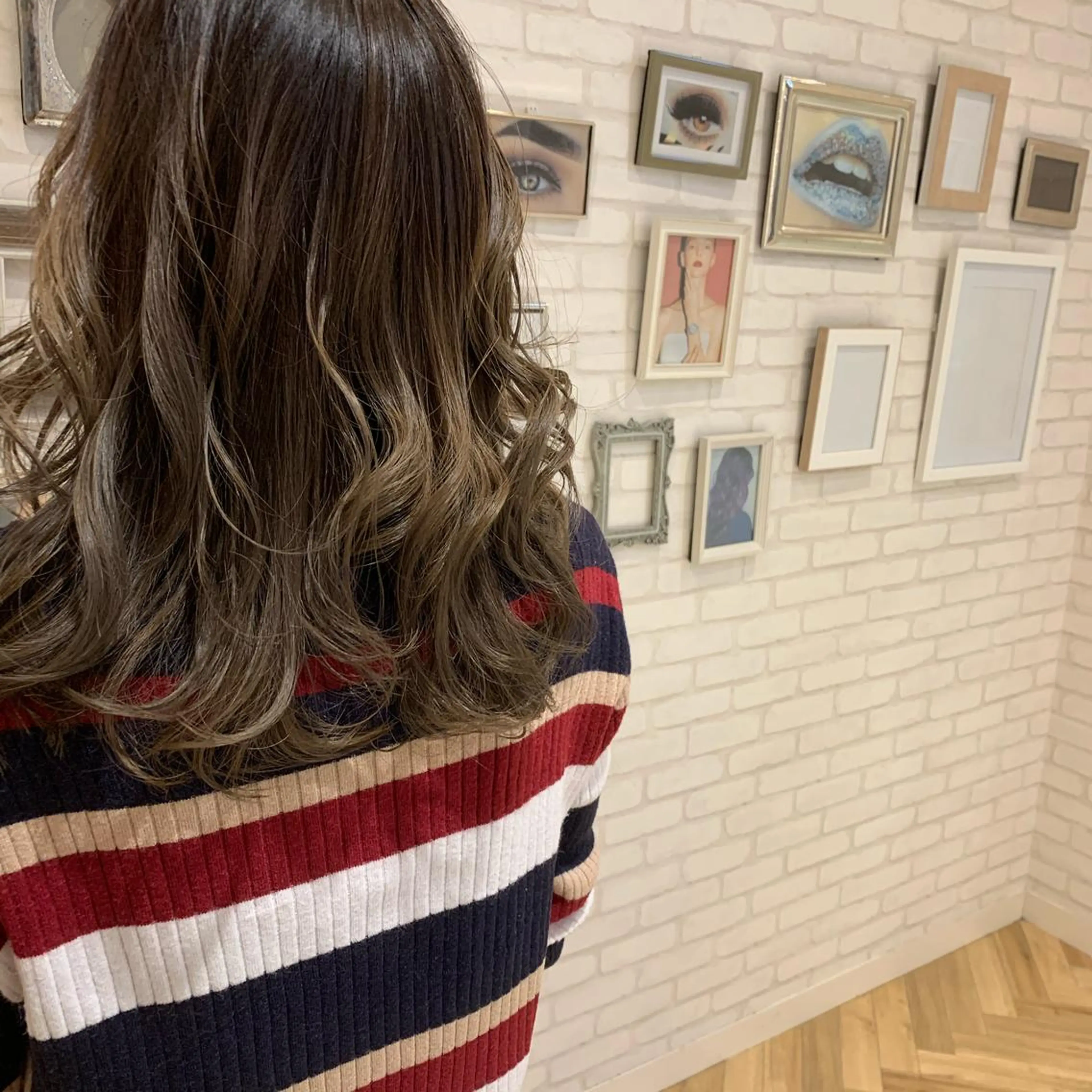 ミディアム ému エミュ　hair &spa所属・近藤 みゅうまのヘアスタイル